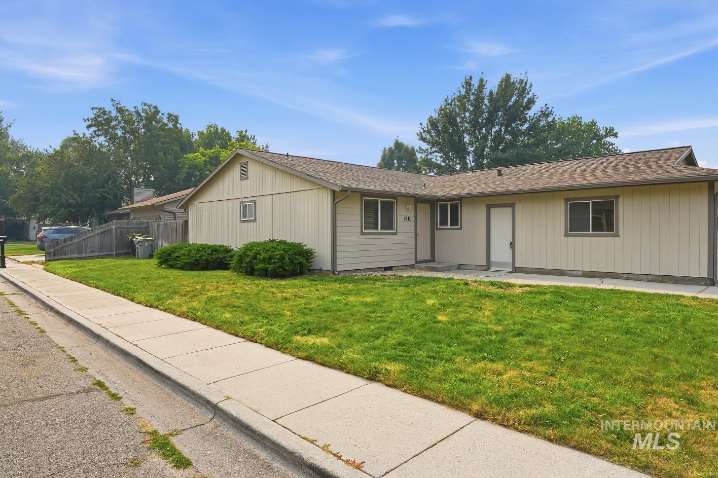 1610 S Londoner Ave, Boise, Idaho 83706, 2 Bedrooms, 1 Bathroom, Residential Income For Sale, Price $595,000, 98996060