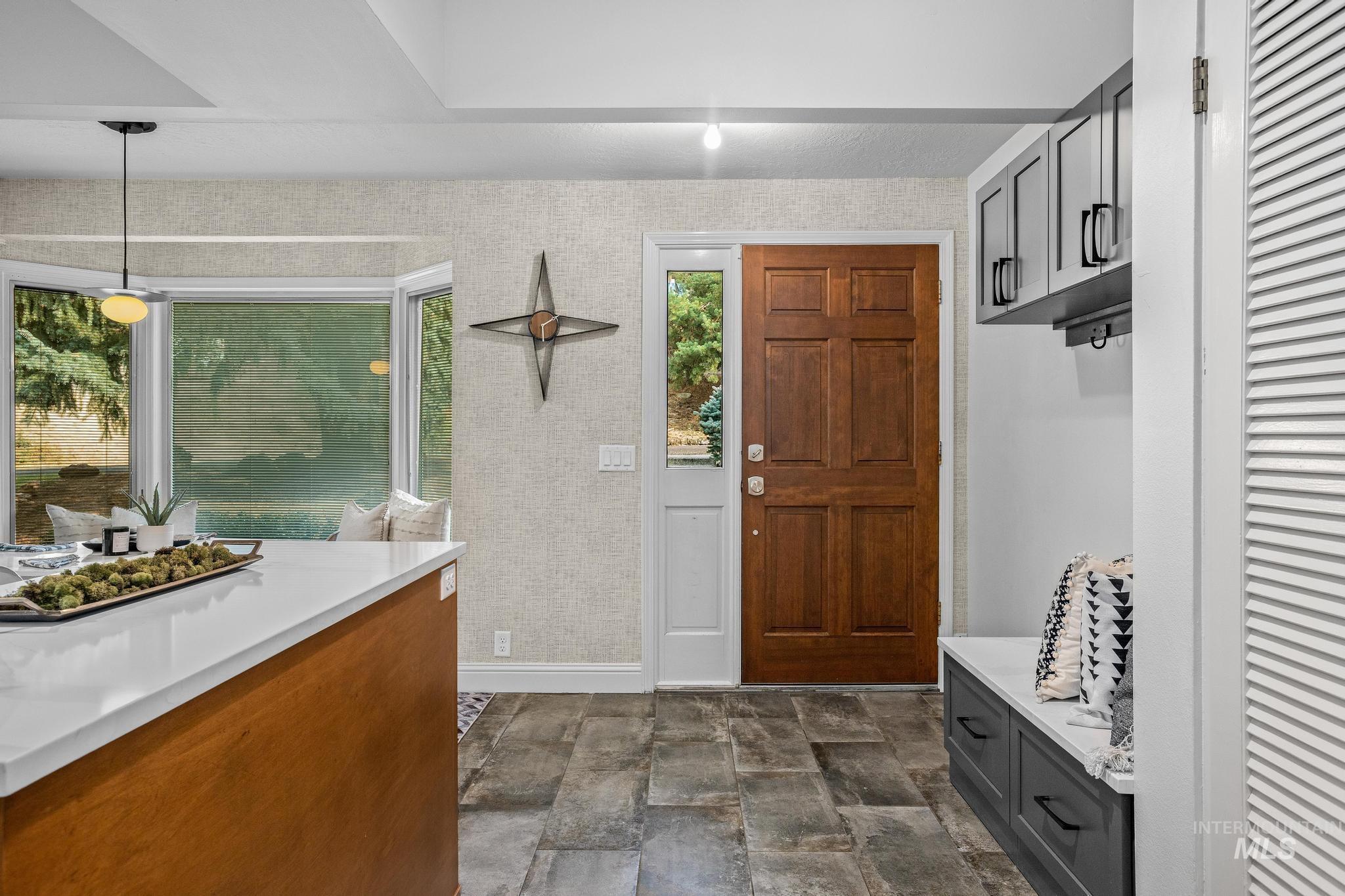 820 N Argyll Dr, Boise, Idaho 83702, 4 Bedrooms, 3 Bathrooms, Residential For Sale, Price $1,125,000,MLS 98996062