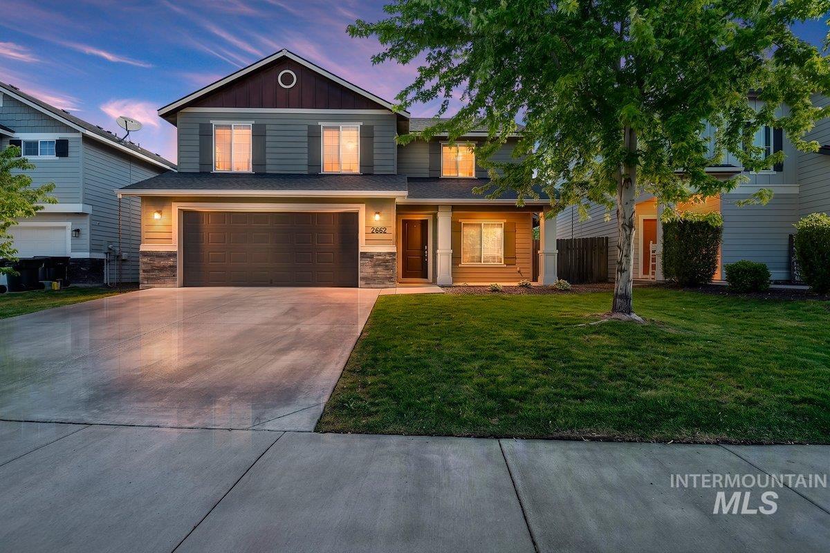 2662 W Jayton Dr., Meridian, Idaho 83642, 5 Bedrooms, 2.5 Bathrooms, Residential For Sale, Price $540,000, 98996082
