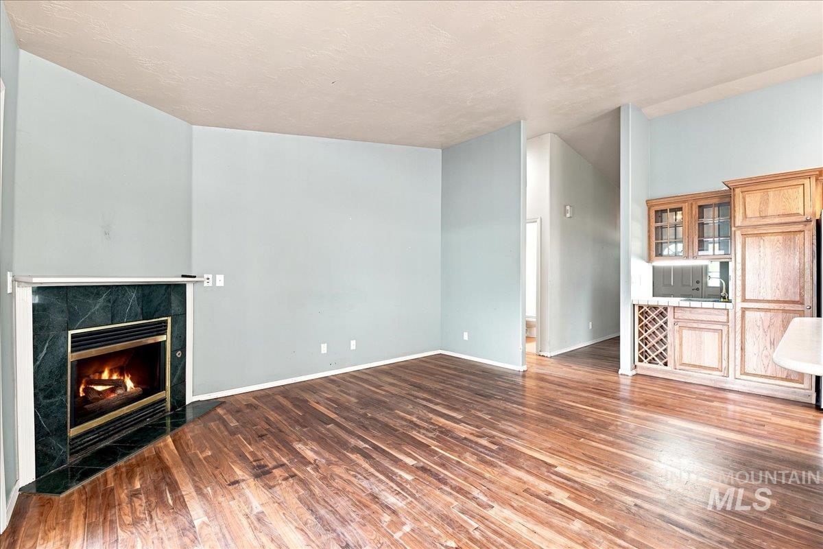 1921 Arcata Way, Ontario, Oregon 97914, 2 Bedrooms, 2 Bathrooms, Residential Income For Sale, Price $390,000, 98996085