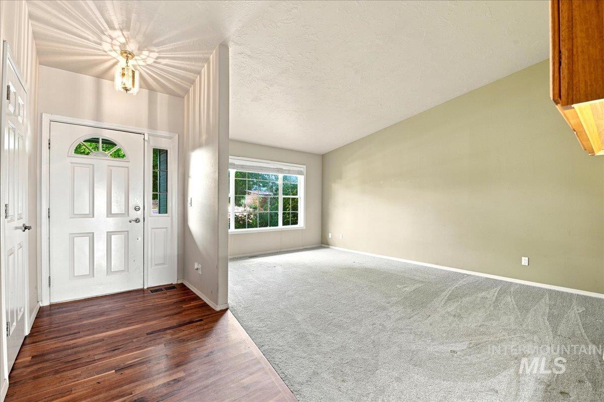 1921 Arcata Way, Ontario, Oregon 97914, 2 Bedrooms, 2 Bathrooms, Residential Income For Sale, Price $390,000, 98996085