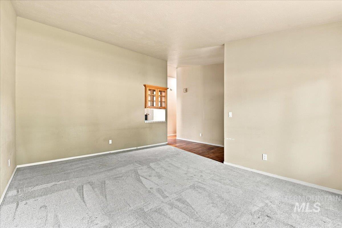 1921 Arcata Way, Ontario, Oregon 97914, 2 Bedrooms, 2 Bathrooms, Residential Income For Sale, Price $390,000, 98996085