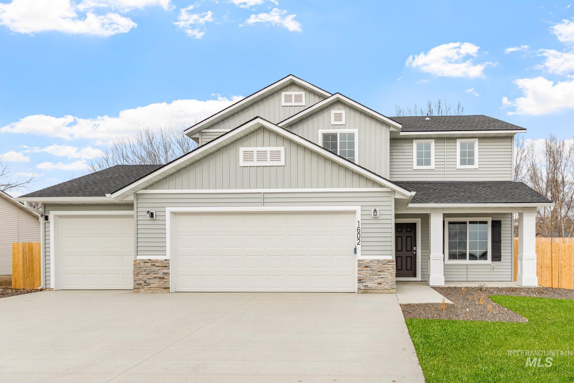 643 W Novak Dr, Emmett, Idaho 83617, 4 Bedrooms, 2.5 Bathrooms, Residential For Sale, Price $464,990,MLS 98996095