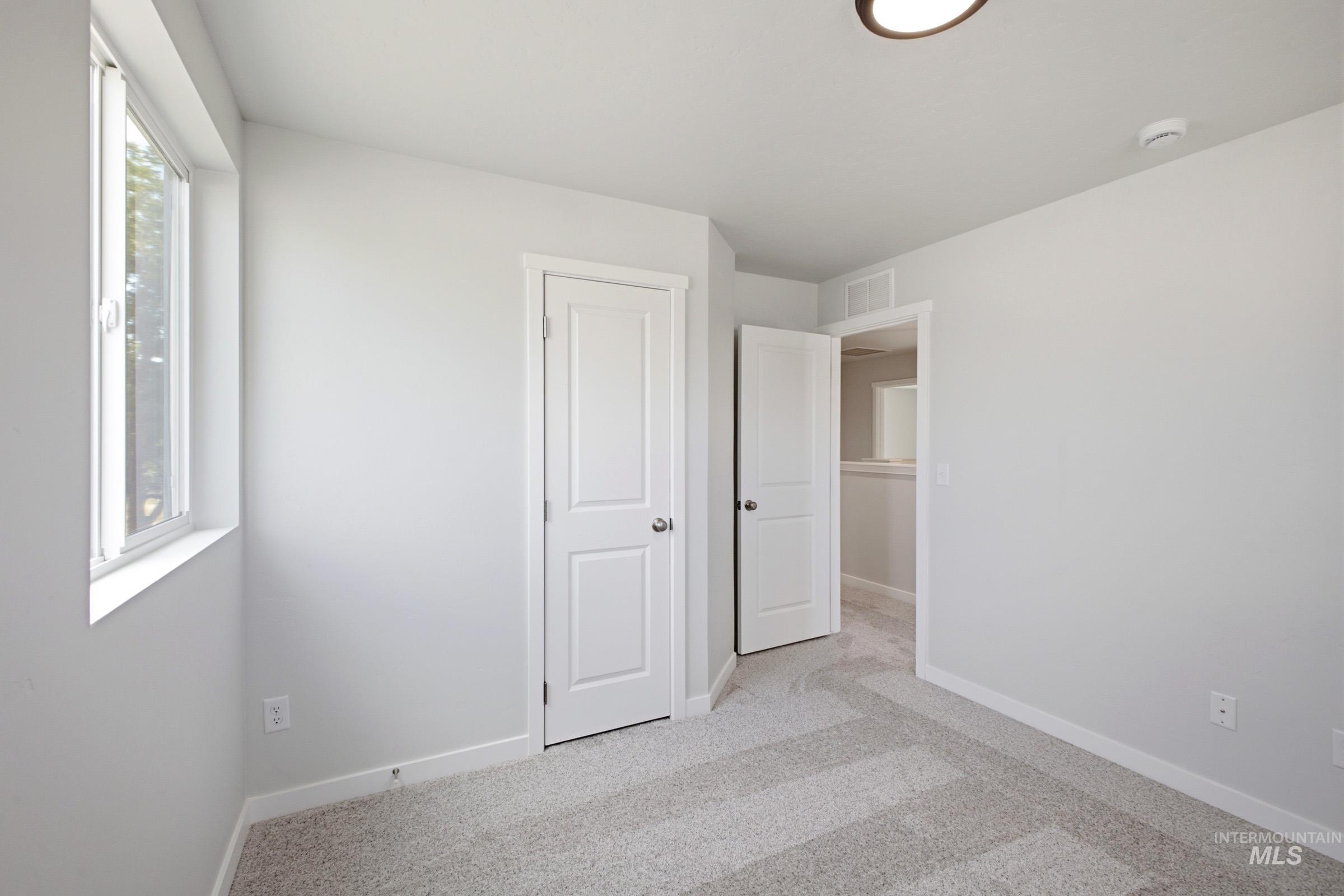 643 W Novak Dr, Emmett, Idaho 83617, 4 Bedrooms, 2.5 Bathrooms, Residential For Sale, Price $464,990,MLS 98996095