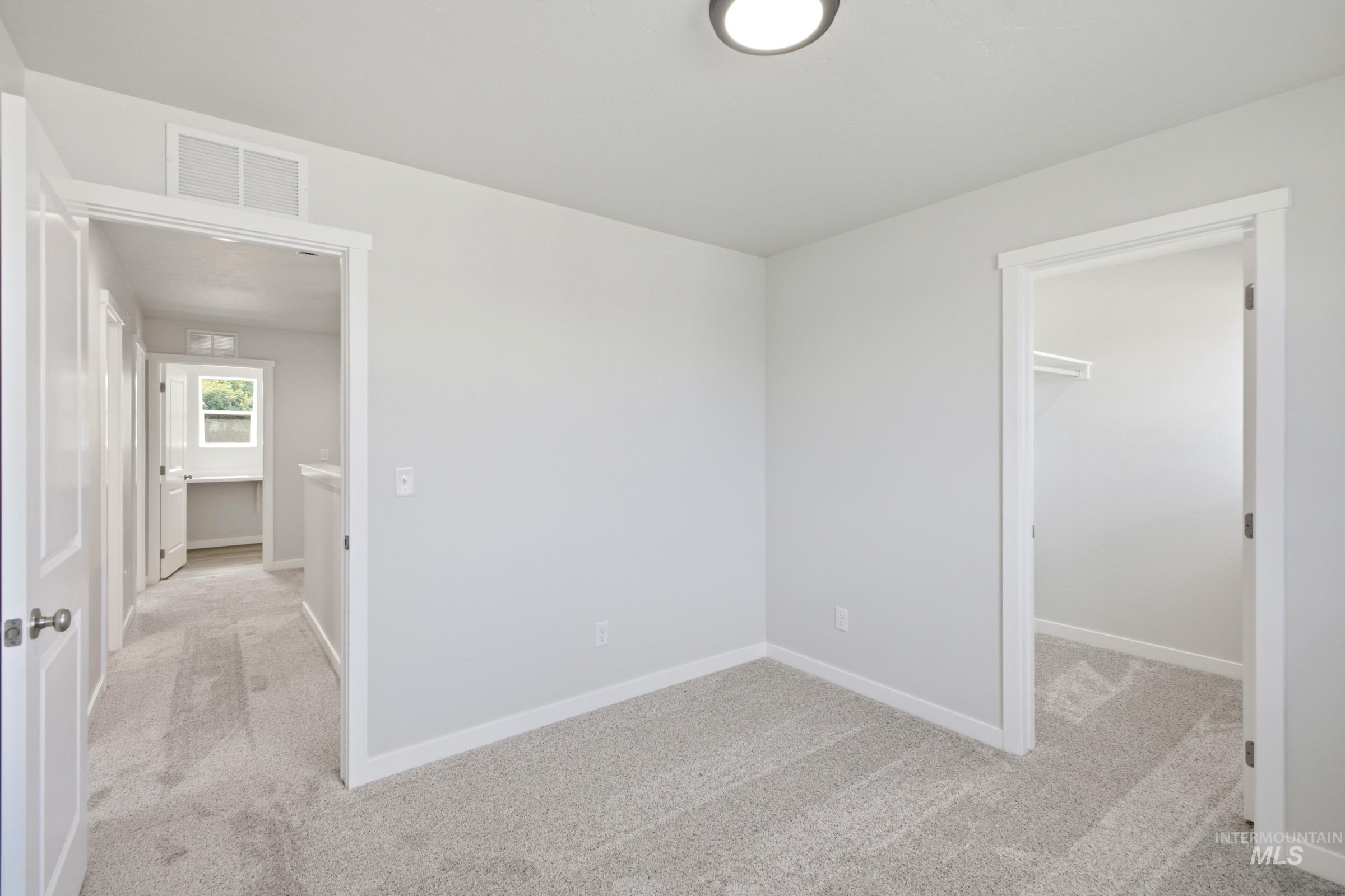 643 W Novak Dr, Emmett, Idaho 83617, 4 Bedrooms, 2.5 Bathrooms, Residential For Sale, Price $464,990,MLS 98996095