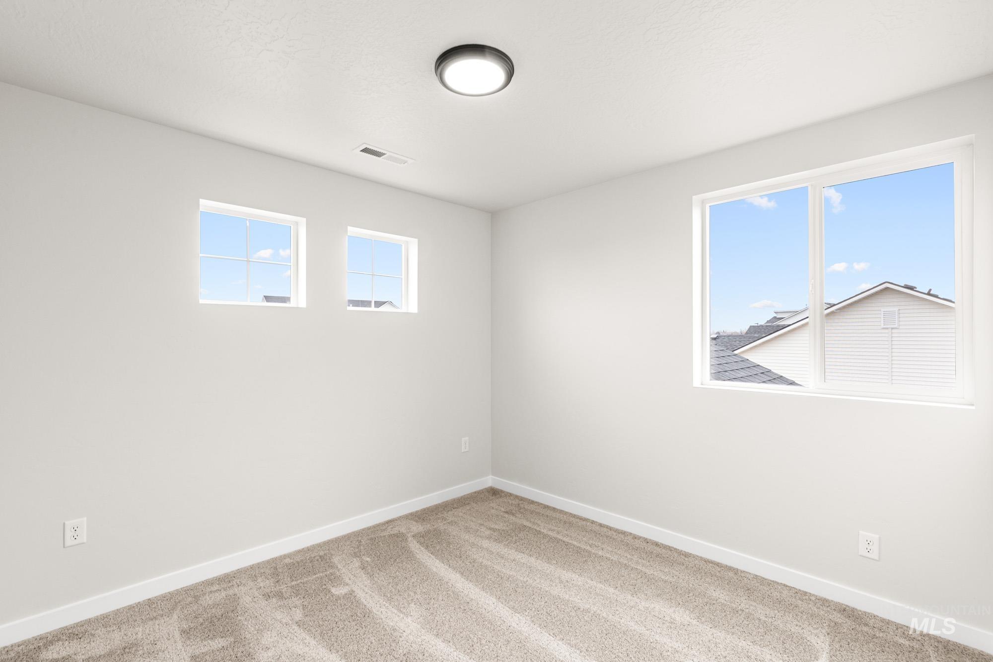 643 W Novak Dr, Emmett, Idaho 83617, 4 Bedrooms, 2.5 Bathrooms, Residential For Sale, Price $464,990,MLS 98996095