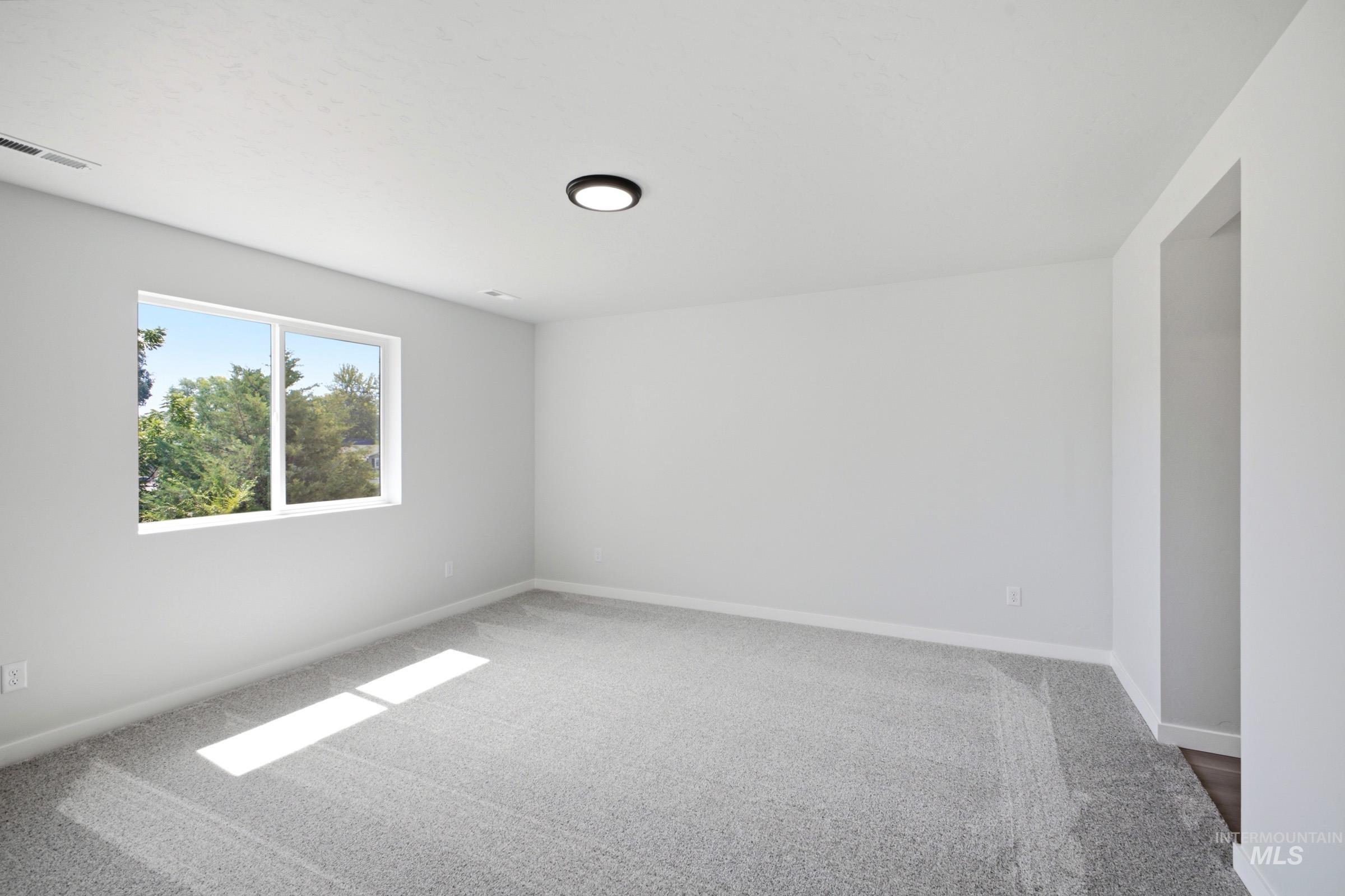 643 W Novak Dr, Emmett, Idaho 83617, 4 Bedrooms, 2.5 Bathrooms, Residential For Sale, Price $464,990,MLS 98996095