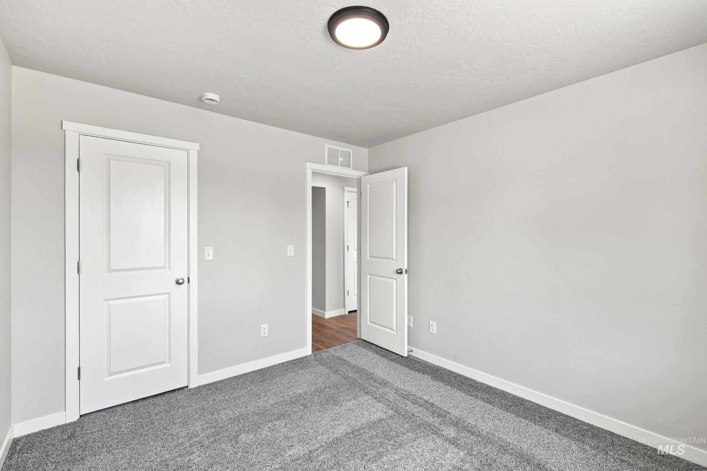 405 Miner Ave, Middleton, Idaho 83644, 5 Bedrooms, 2.5 Bathrooms, Residential For Sale, Price $529,990,MLS 98996098