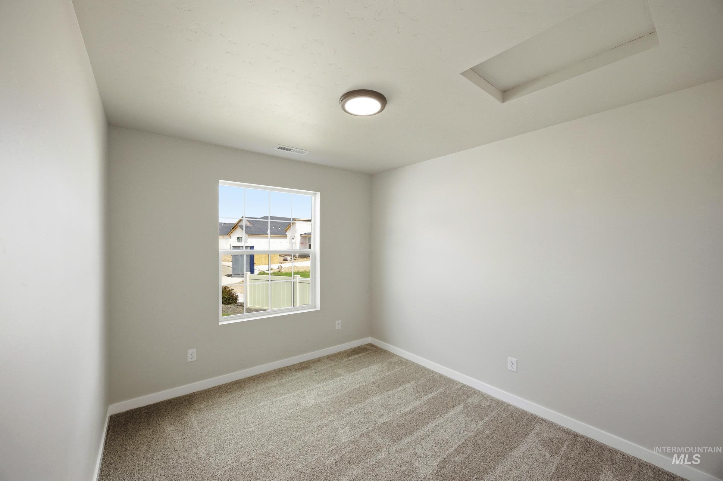 1680 Gyrfalcon St, Middleton, Idaho 83644, 4 Bedrooms, 2.5 Bathrooms, Residential For Sale, Price $444,990,MLS 98996100
