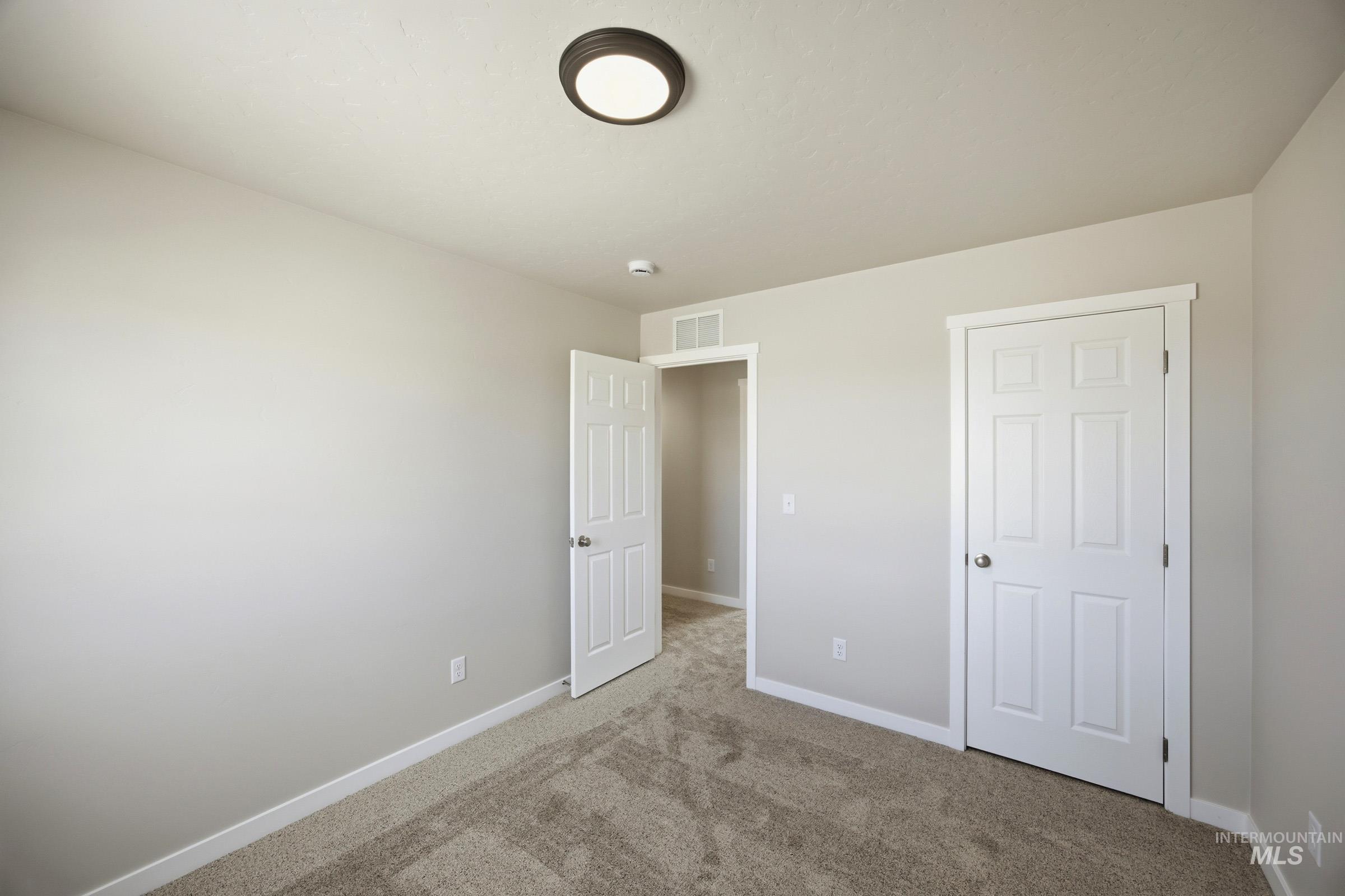 1680 Gyrfalcon St, Middleton, Idaho 83644, 4 Bedrooms, 2.5 Bathrooms, Residential For Sale, Price $444,990,MLS 98996100