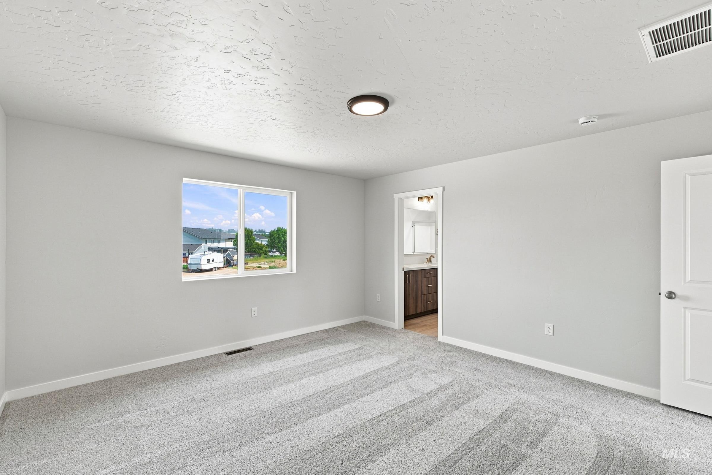 1680 Gyrfalcon St, Middleton, Idaho 83644, 4 Bedrooms, 2.5 Bathrooms, Residential For Sale, Price $444,990,MLS 98996100