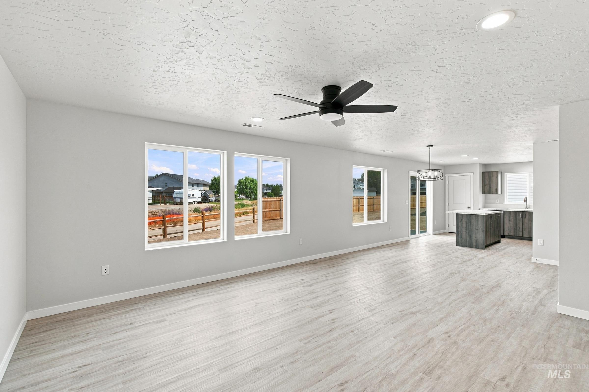 1680 Gyrfalcon St, Middleton, Idaho 83644, 4 Bedrooms, 2.5 Bathrooms, Residential For Sale, Price $444,990,MLS 98996100