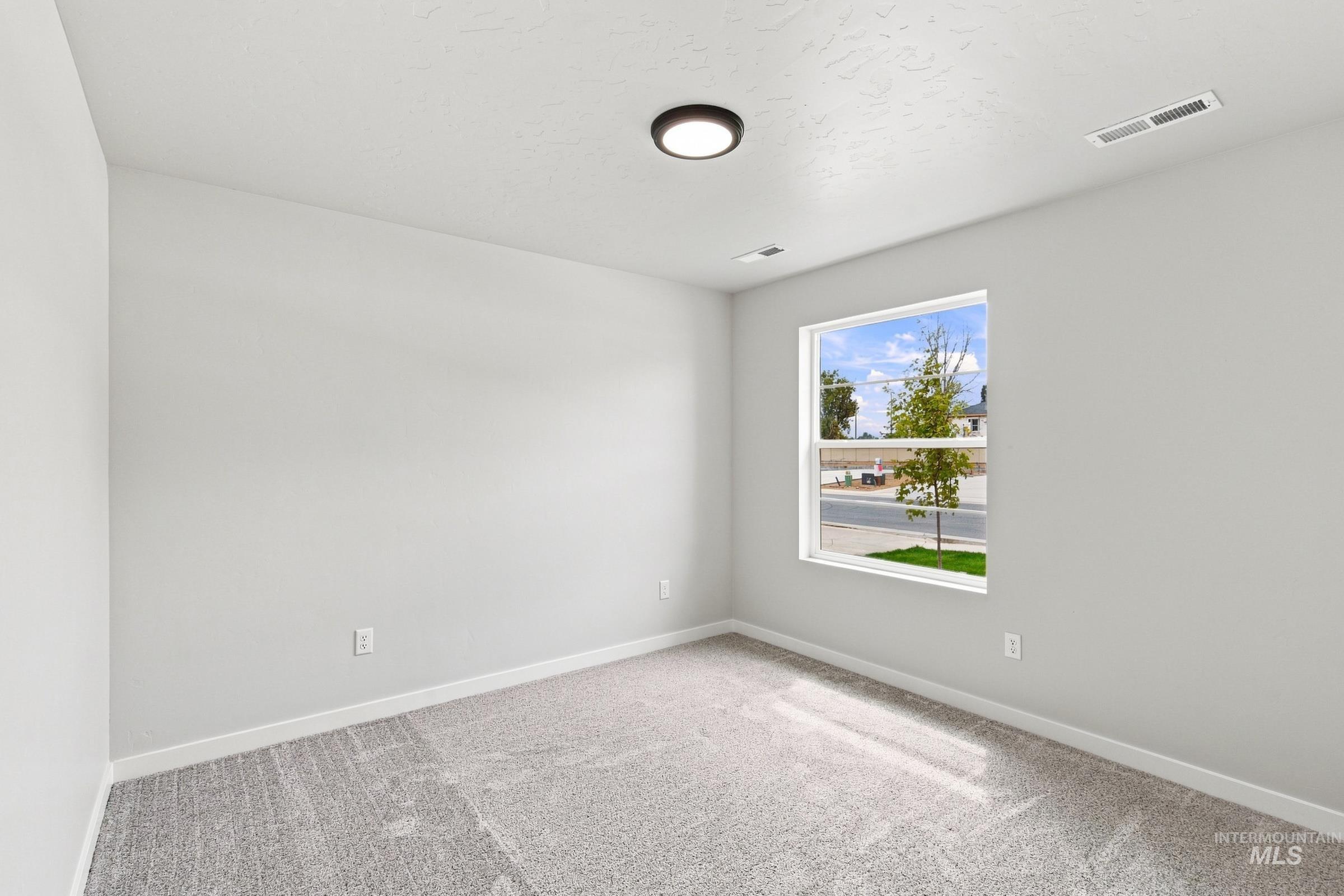 4405 Hewitt St, Caldwell, Idaho 83605, 3 Bedrooms, 2 Bathrooms, Residential For Sale, Price $429,990,MLS 98996109