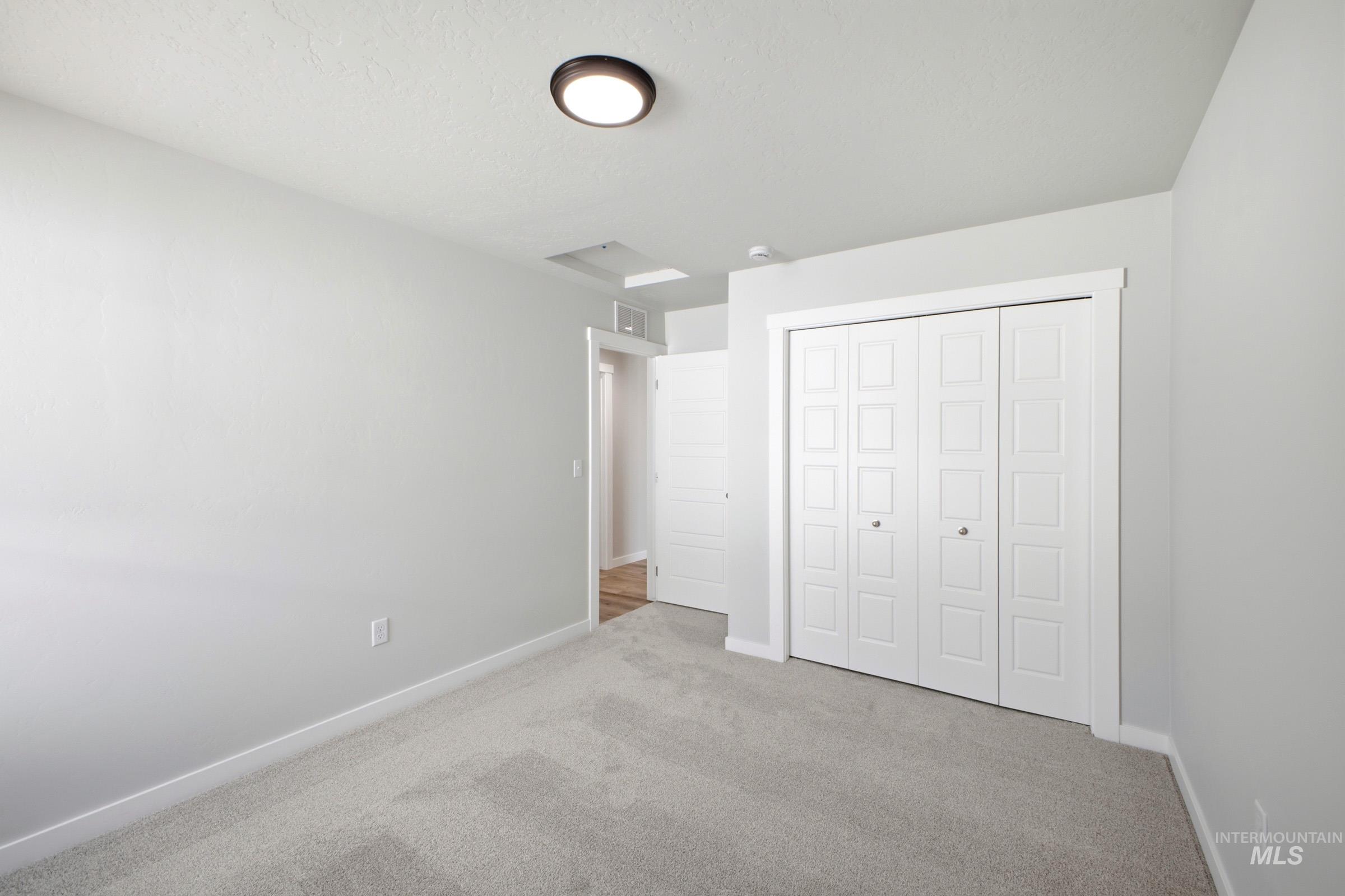2443 W Red Jasper Dr, Kuna, Idaho 83634, 3 Bedrooms, 2 Bathrooms, Residential For Sale, Price $429,990,MLS 98996113