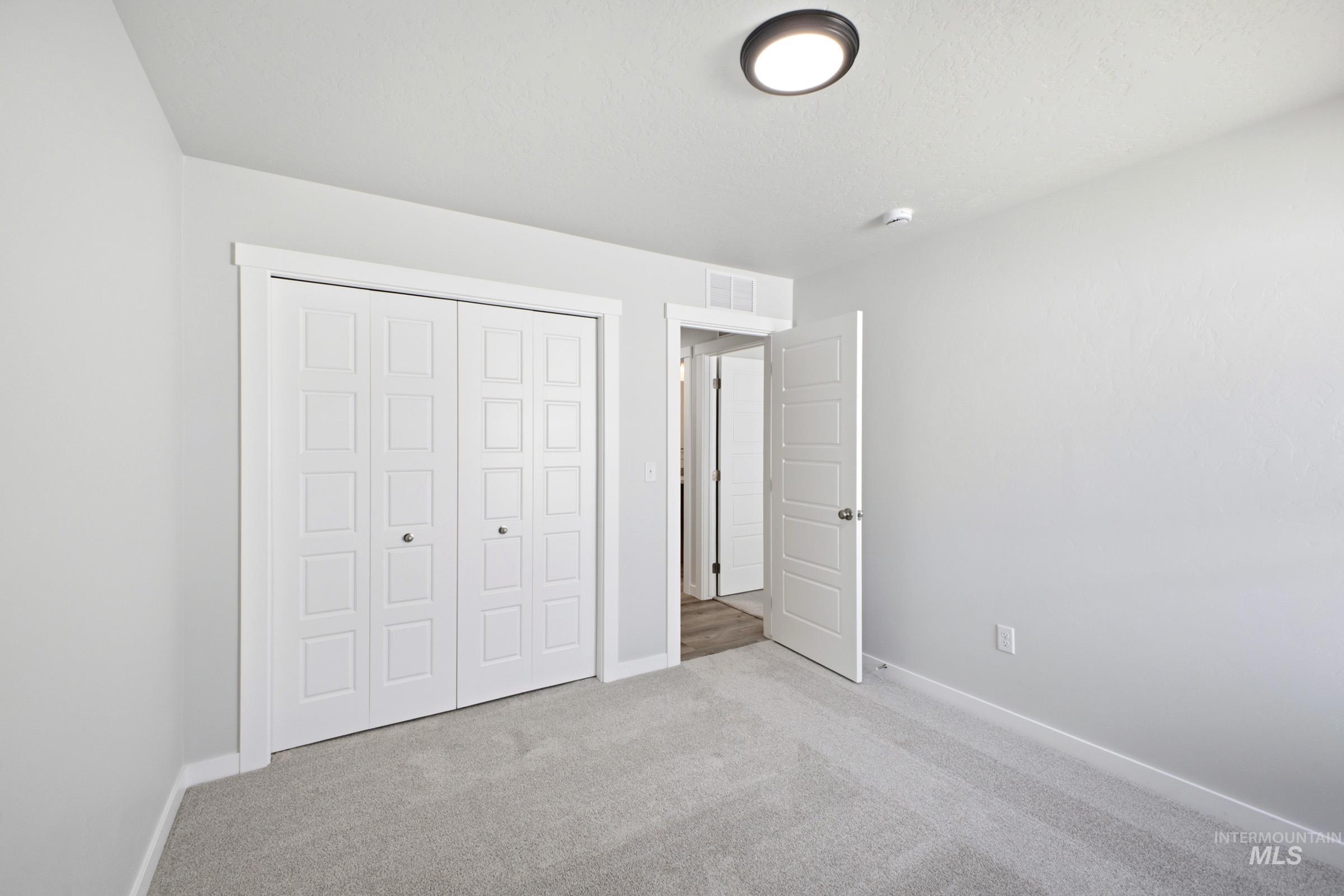 2443 W Red Jasper Dr, Kuna, Idaho 83634, 3 Bedrooms, 2 Bathrooms, Residential For Sale, Price $429,990,MLS 98996113