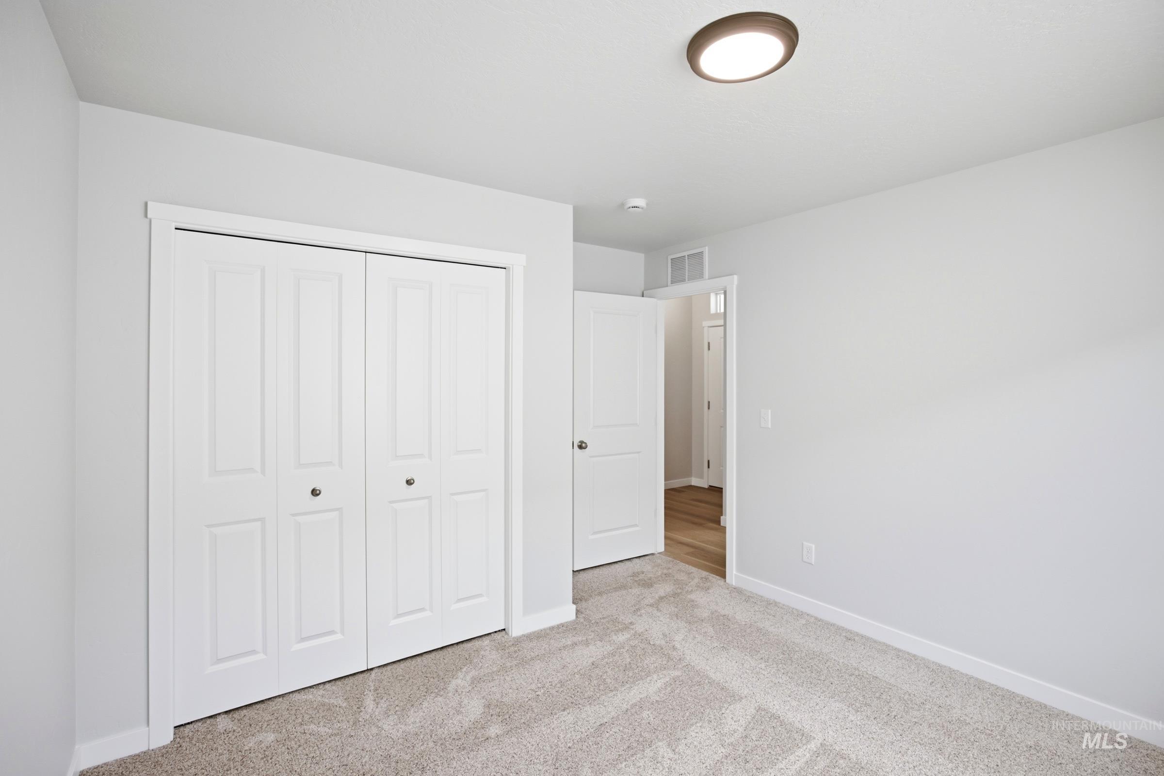 120 N Tideberry Ave, Kuna, Idaho 83634, 4 Bedrooms, 2 Bathrooms, Residential For Sale, Price $444,990,MLS 98996124