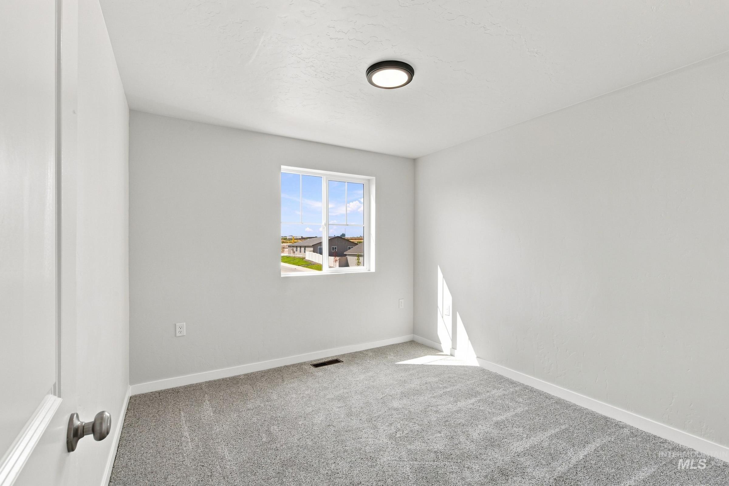 14080 Shiny Spruce St, Caldwell, Idaho 83607, 4 Bedrooms, 2.5 Bathrooms, Residential For Sale, Price $449,990,MLS 98996127