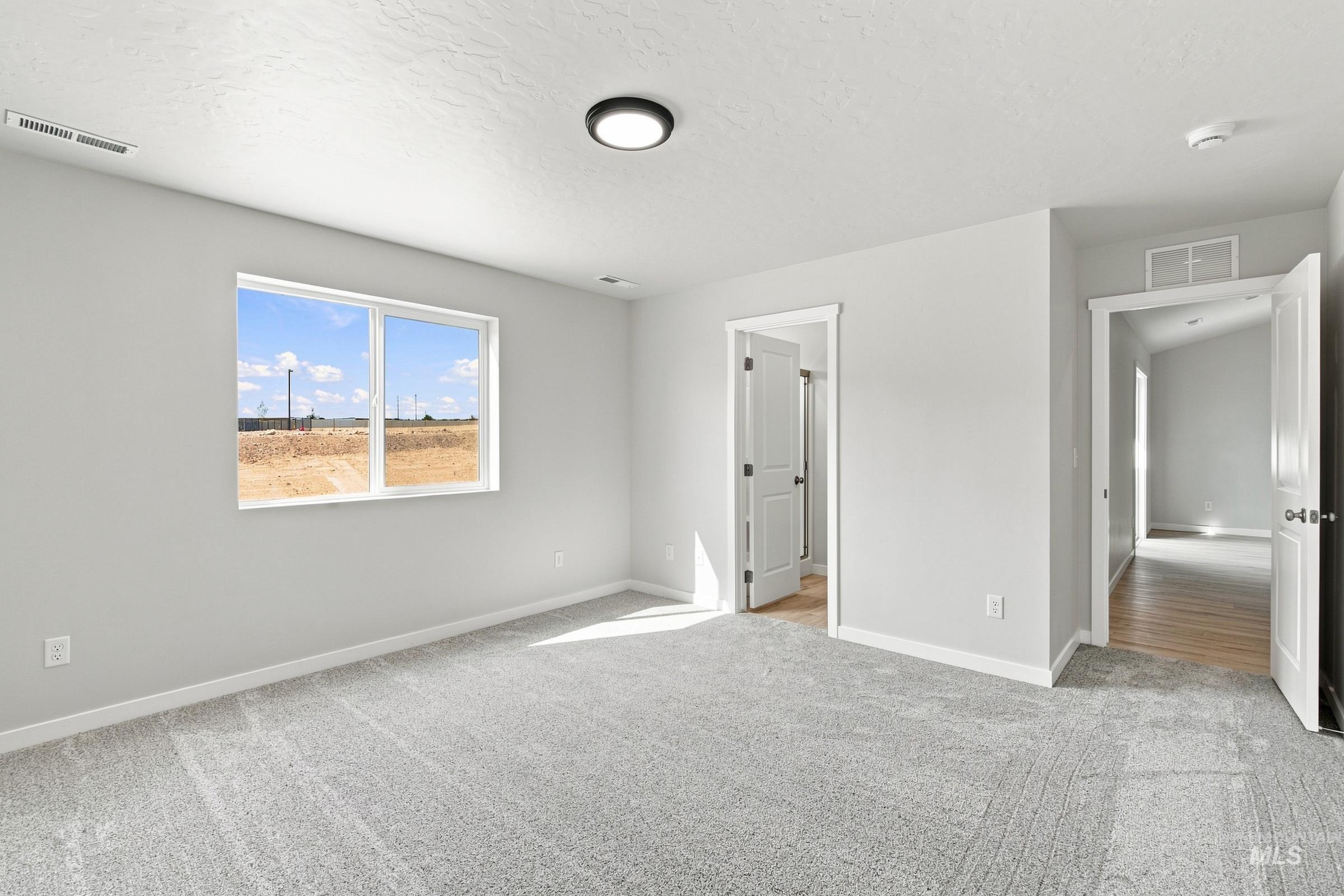 14113 Shiny Spruce St, Caldwell, Idaho 83607, 3 Bedrooms, 2 Bathrooms, Residential For Sale, Price $404,990,MLS 98996129