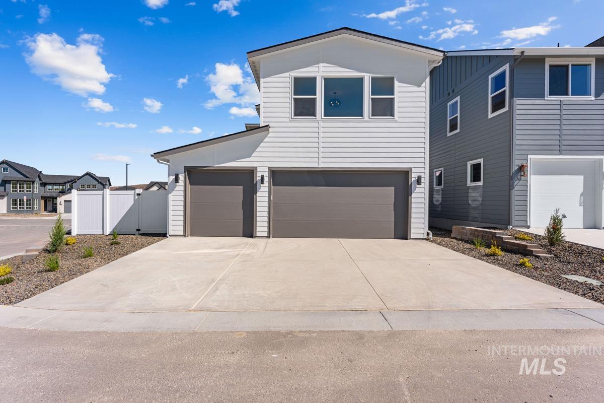 13320 N Spring Creek Way, Boise, Idaho 83714, 3 Bedrooms, 2.5 Bathrooms, Residential Income For Sale, Price $899,990,MLS 98996139