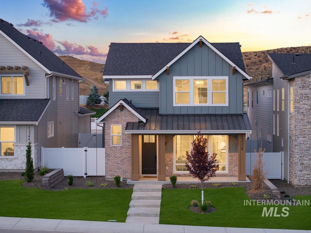 13338 N Spring Creek Way, Boise, Idaho 83714, 5 Bedrooms, 3.5 Bathrooms, Residential Income For Sale, Price $899,483,MLS 98996142