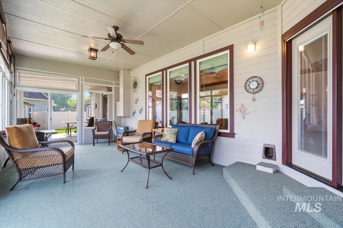238 E Burney Glen Dr, Meridian, Idaho 83646, 2 Bedrooms, 2 Bathrooms, Residential For Sale, Price $599,900,MLS 98996146