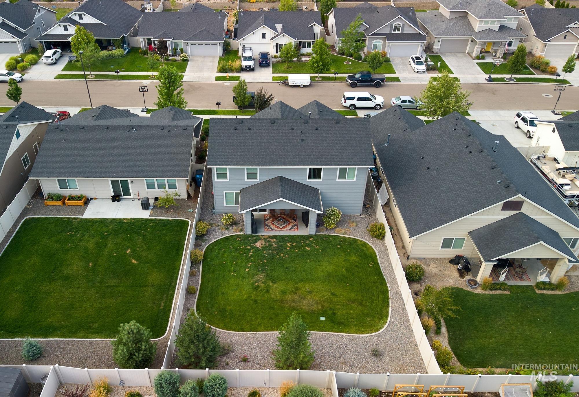 11701 W Pachino Drive, Nampa, Idaho 83686, 4 Bedrooms, 3 Bathrooms, Residential For Sale, Price $500,000,MLS 98996176
