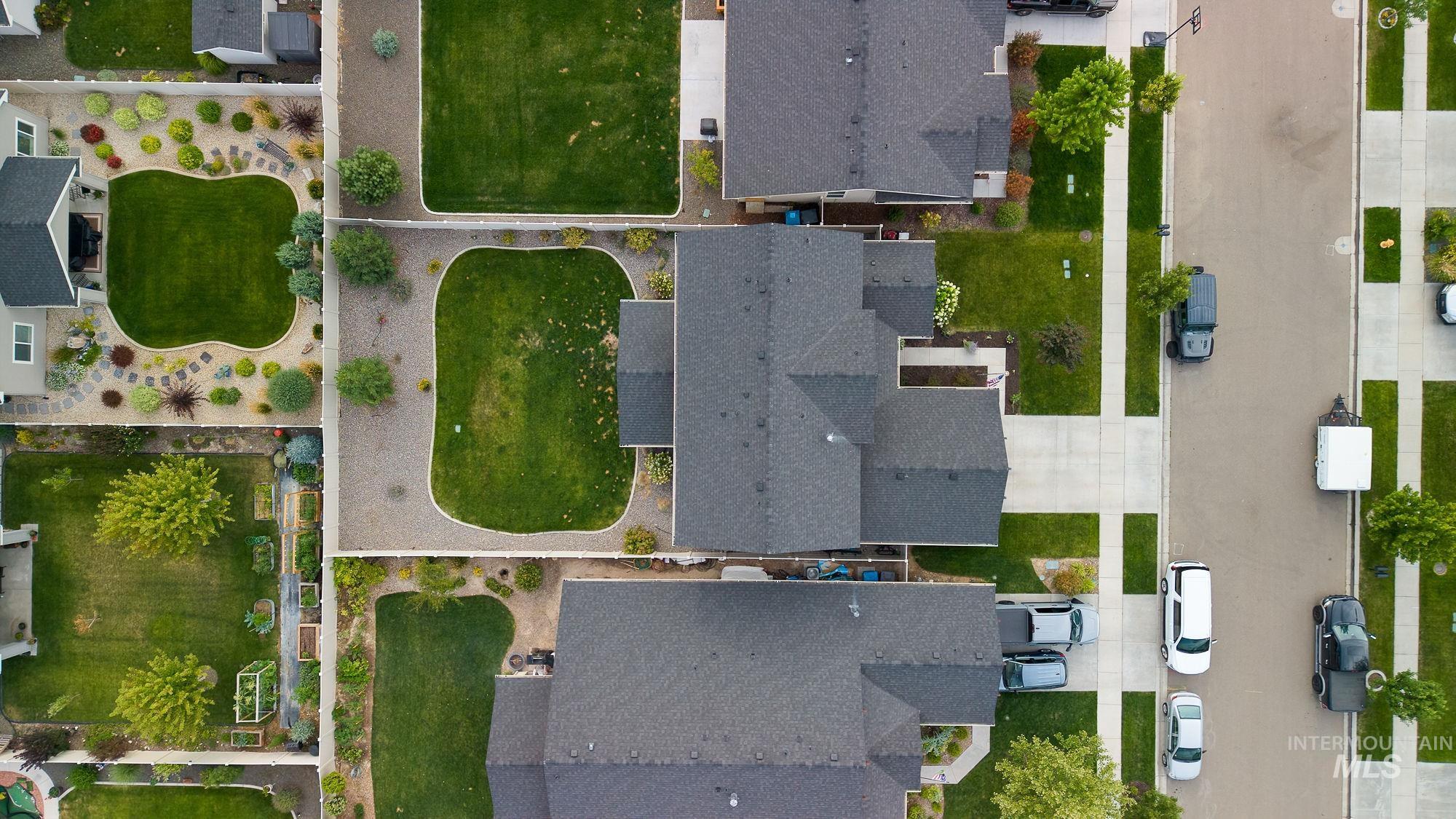 11701 W Pachino Drive, Nampa, Idaho 83686, 4 Bedrooms, 3 Bathrooms, Residential For Sale, Price $500,000,MLS 98996176