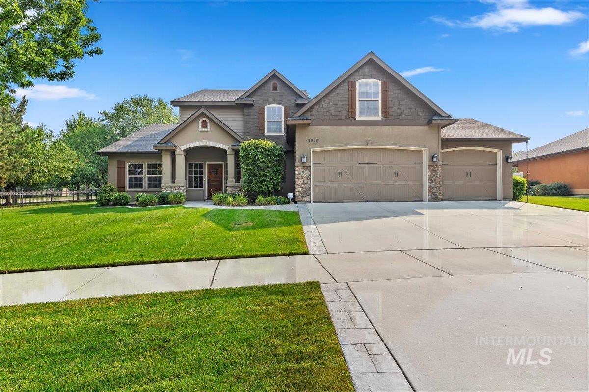3910 S Tavistock Place, Meridian, Idaho 83642, 3 Bedrooms, 2.5 Bathrooms, Residential For Sale, Price $845,000,MLS 98996192