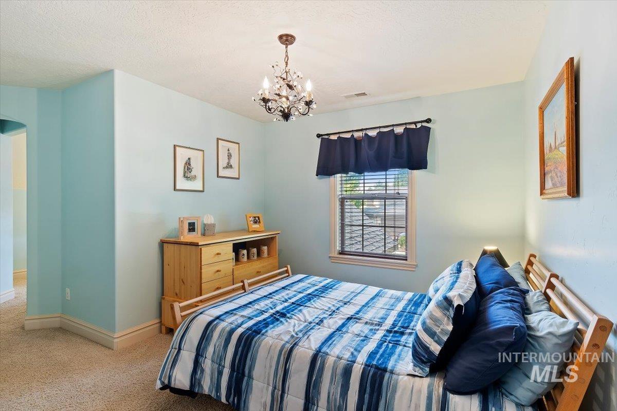3910 S Tavistock Place, Meridian, Idaho 83642, 3 Bedrooms, 2.5 Bathrooms, Residential For Sale, Price $845,000,MLS 98996192