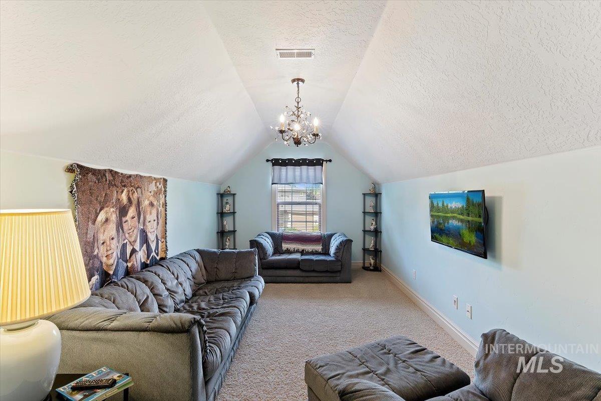 3910 S Tavistock Place, Meridian, Idaho 83642, 3 Bedrooms, 2.5 Bathrooms, Residential For Sale, Price $845,000,MLS 98996192