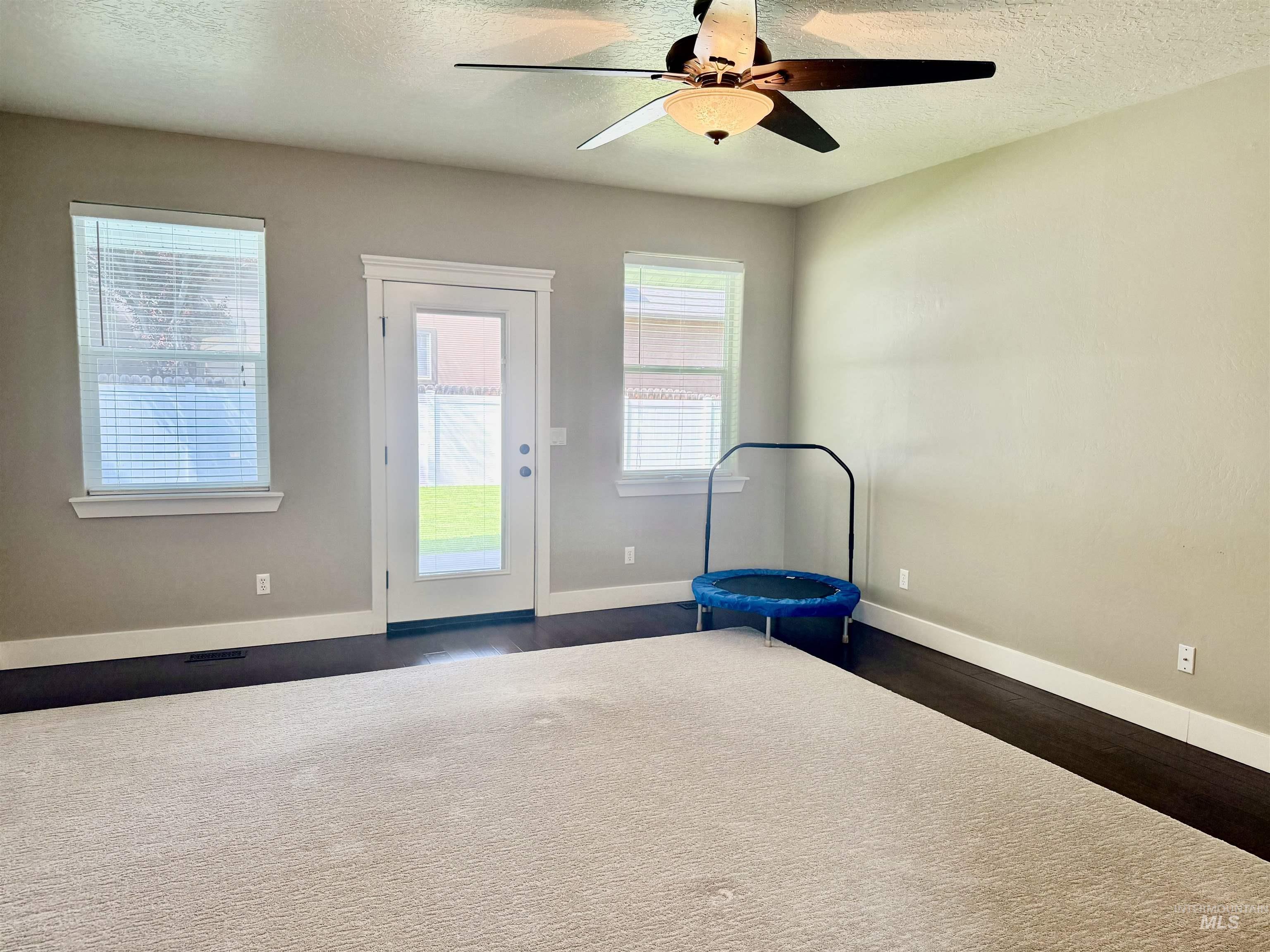 2132 Candleridge Dr., Twin Falls, Idaho 83301, 4 Bedrooms, 2.5 Bathrooms, Residential For Sale, Price $545,000,MLS 98996195