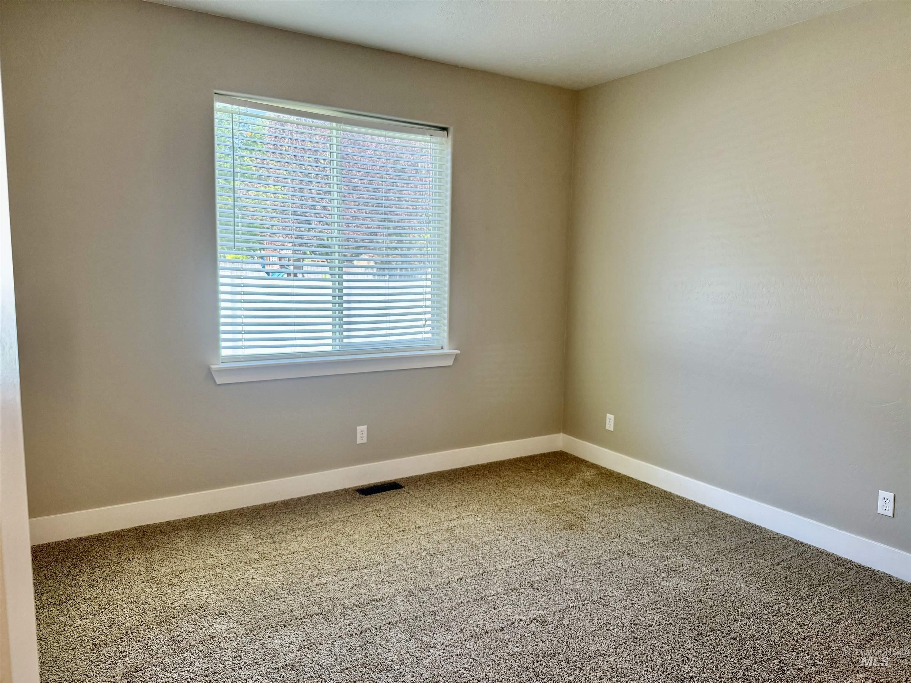 2132 Candleridge Dr., Twin Falls, Idaho 83301, 4 Bedrooms, 2.5 Bathrooms, Residential For Sale, Price $545,000,MLS 98996195