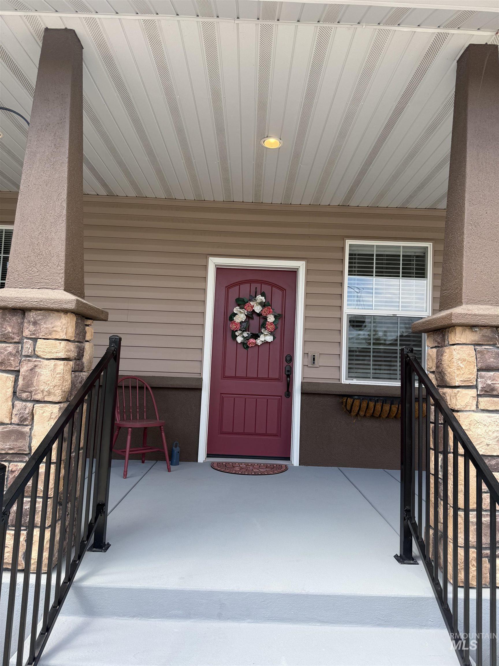 2132 Candleridge Dr., Twin Falls, Idaho 83301, 4 Bedrooms, 2.5 Bathrooms, Residential For Sale, Price $545,000,MLS 98996195