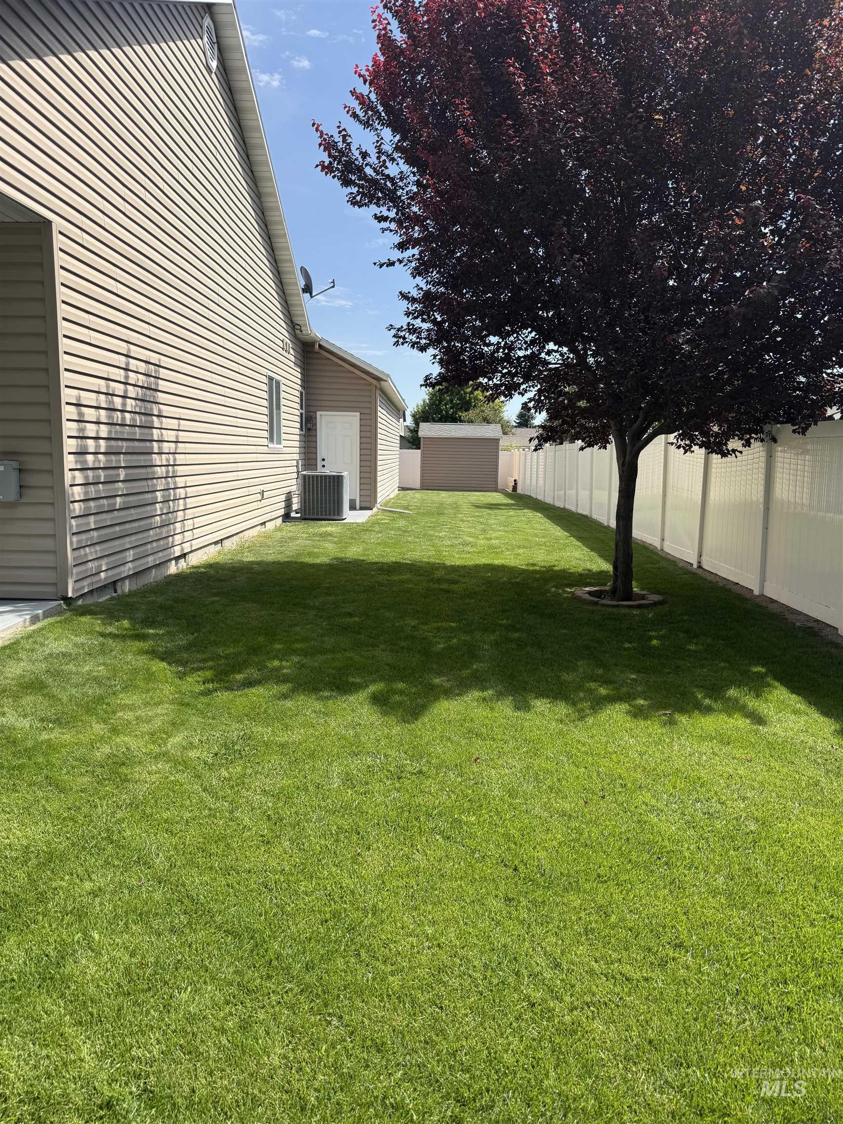 2132 Candleridge Dr., Twin Falls, Idaho 83301, 4 Bedrooms, 2.5 Bathrooms, Residential For Sale, Price $545,000,MLS 98996195