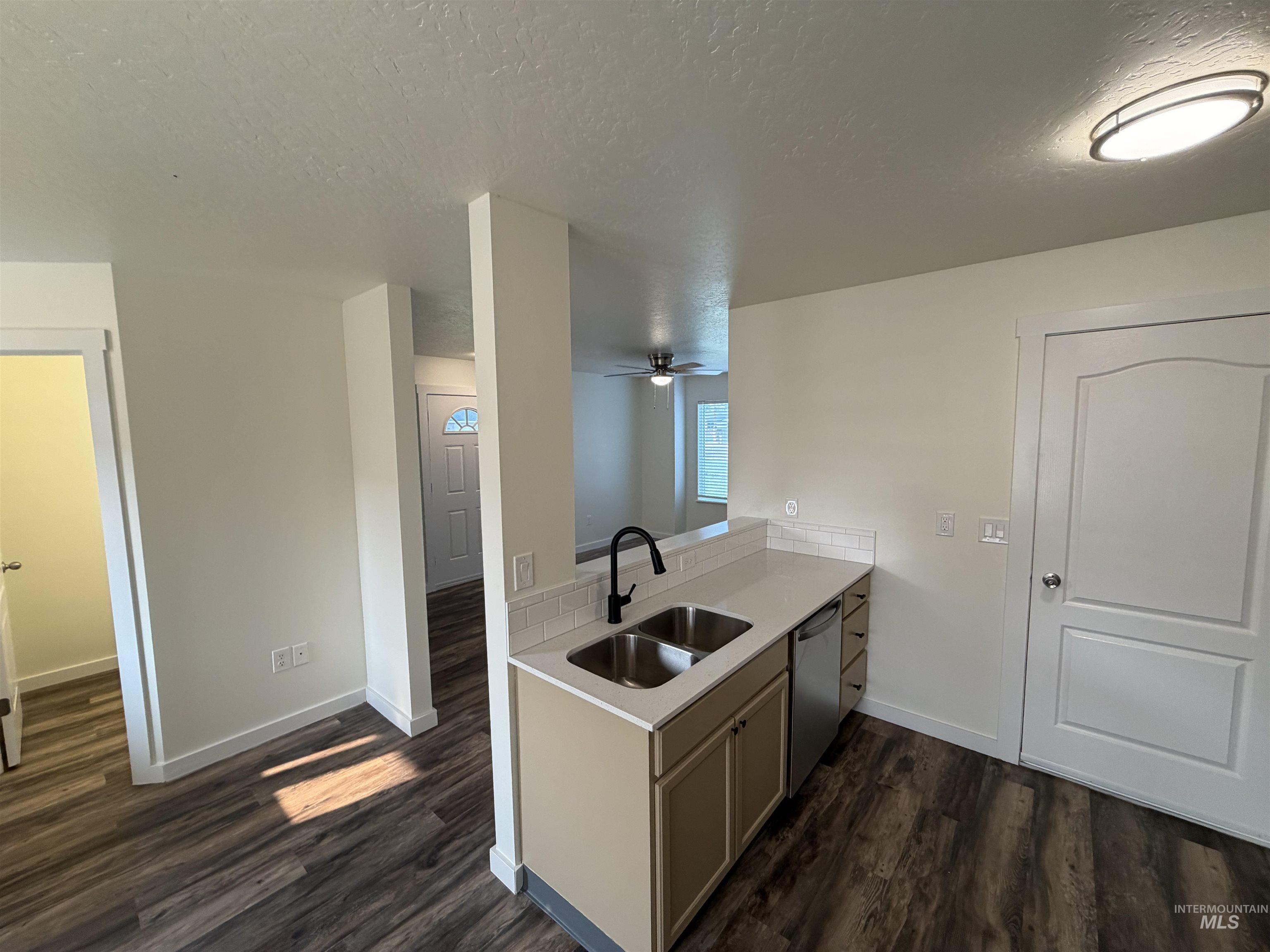 1421 W Orchard Ave, Nampa, Idaho 83651, 3 Bedrooms, 1.5 Bathrooms, Residential For Sale, Price $339,900,MLS 98996198