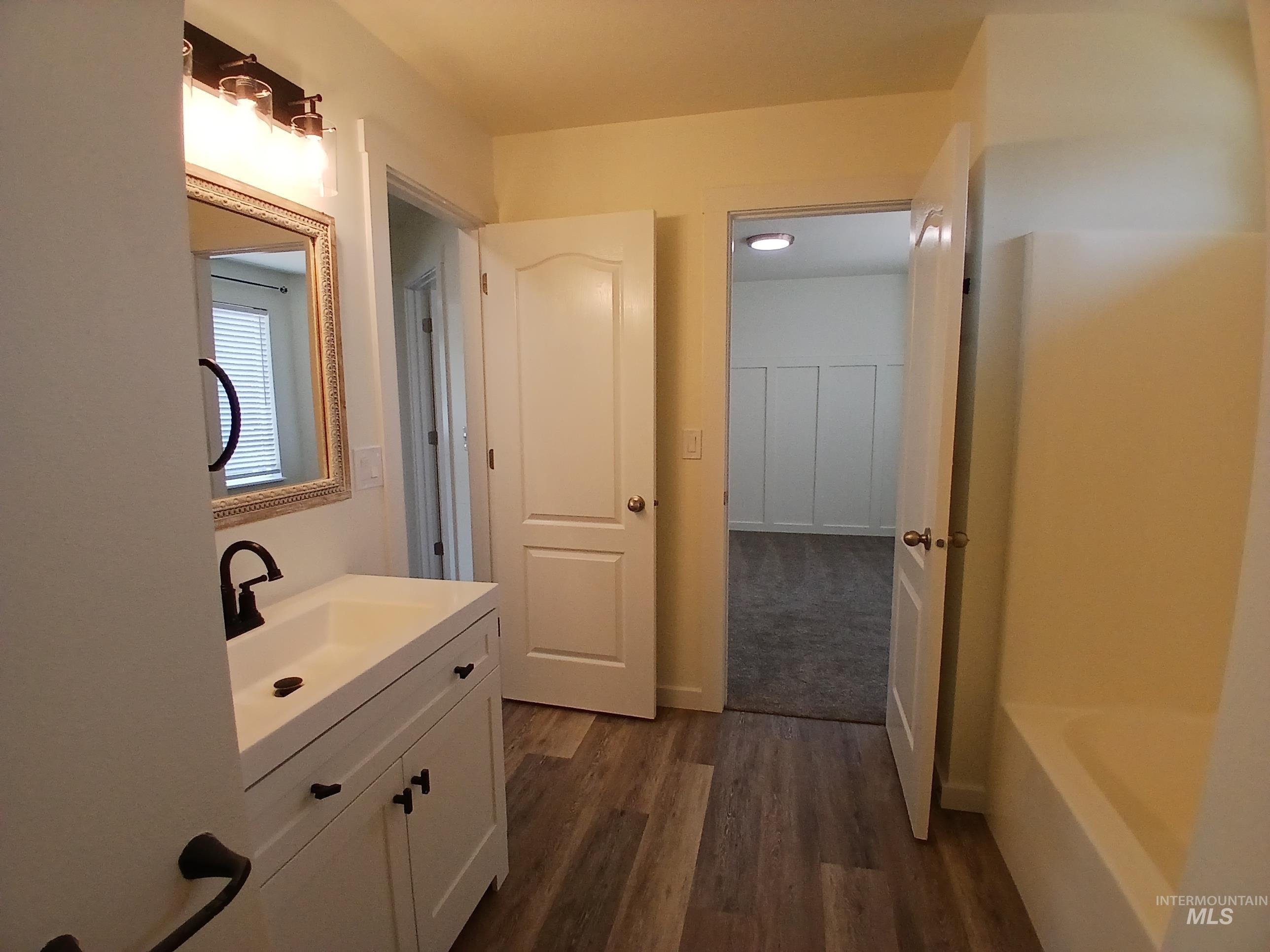 1421 W Orchard Ave, Nampa, Idaho 83651, 3 Bedrooms, 1.5 Bathrooms, Residential For Sale, Price $339,900,MLS 98996198