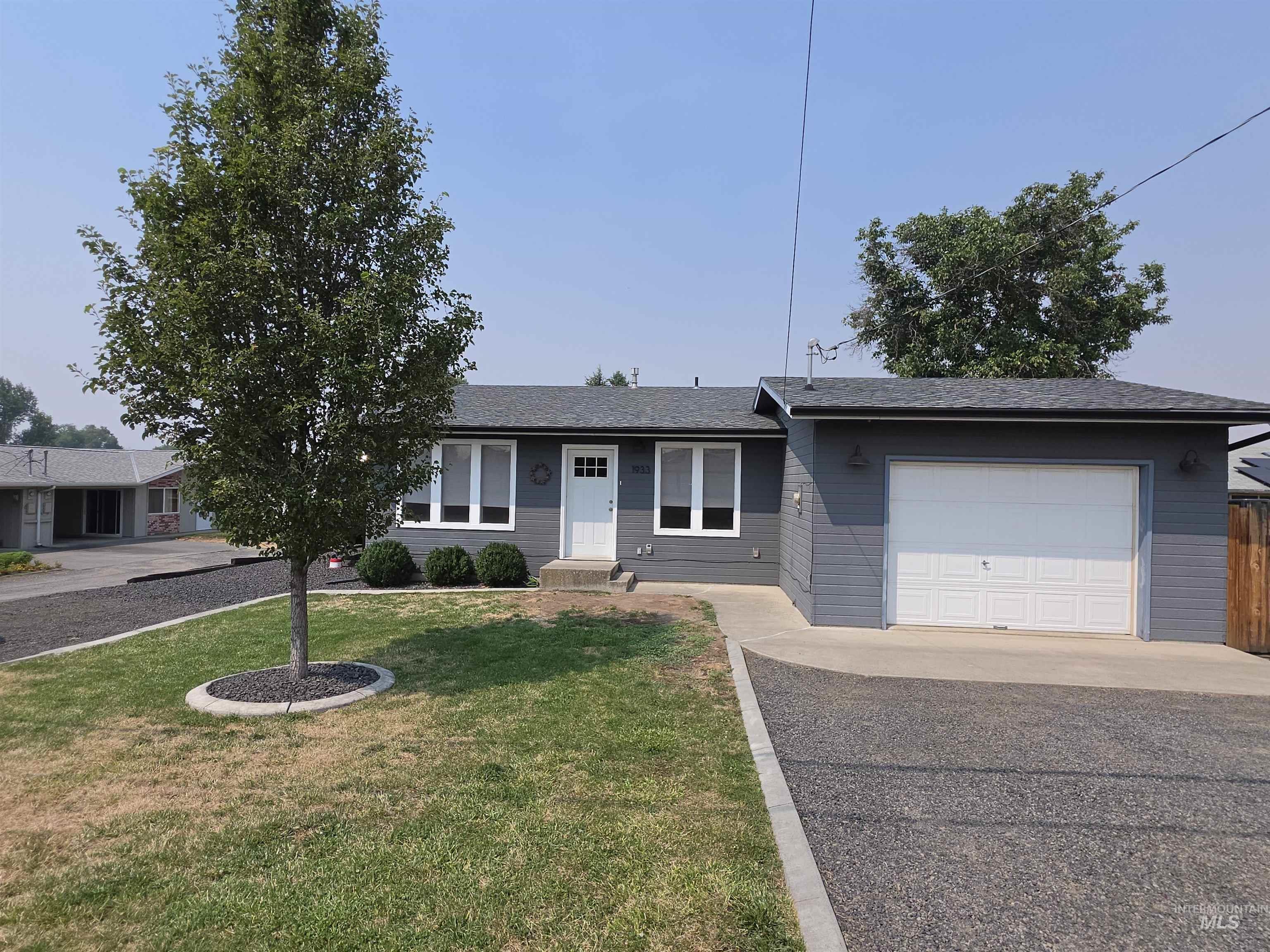 1933 Grelle Ave., Lewiston, Idaho 83501, 3 Bedrooms, 1 Bathroom, Residential For Sale, Price $385,000,MLS 98996199