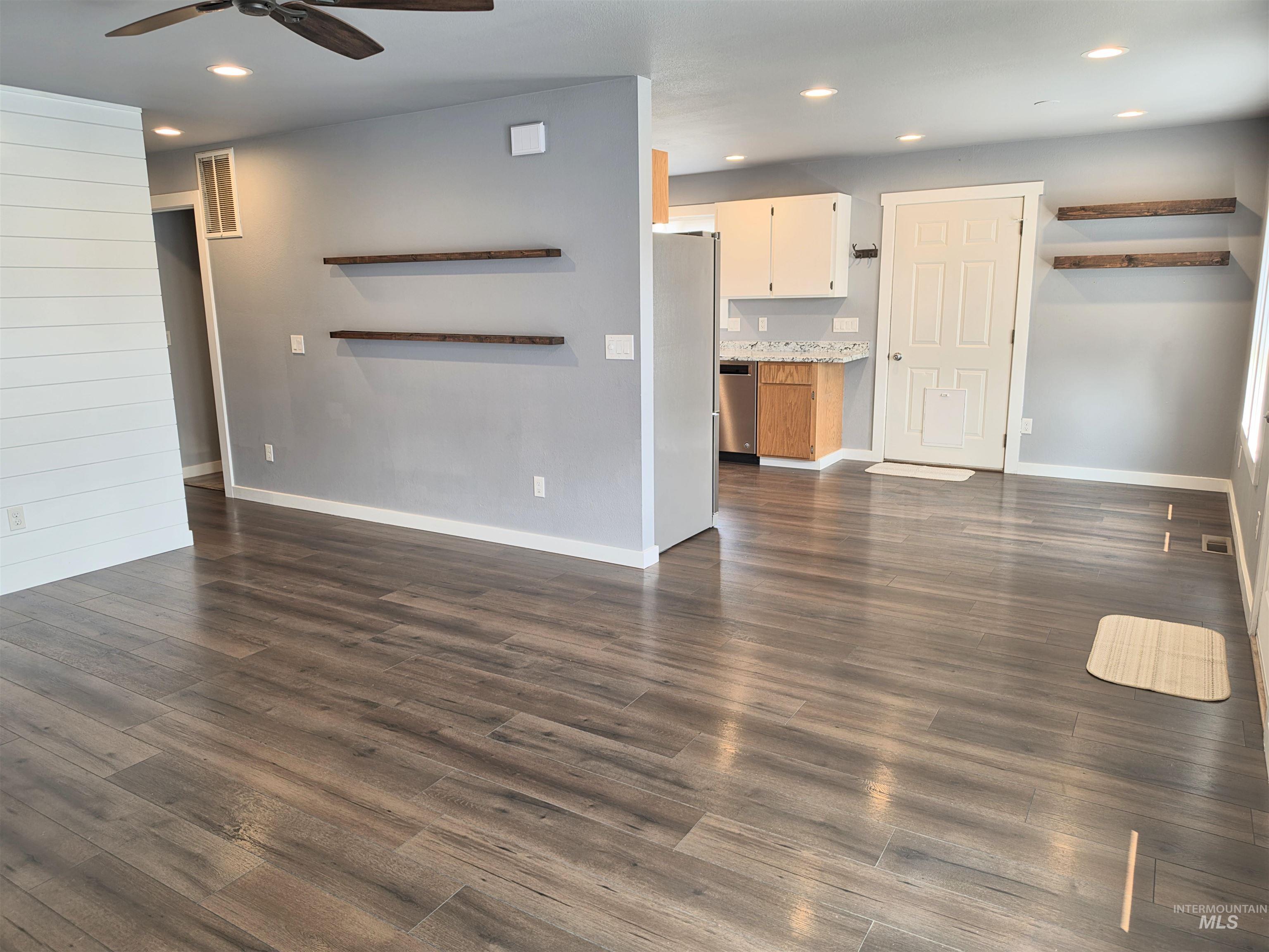 1933 Grelle Ave., Lewiston, Idaho 83501, 3 Bedrooms, 1 Bathroom, Residential For Sale, Price $385,000,MLS 98996199