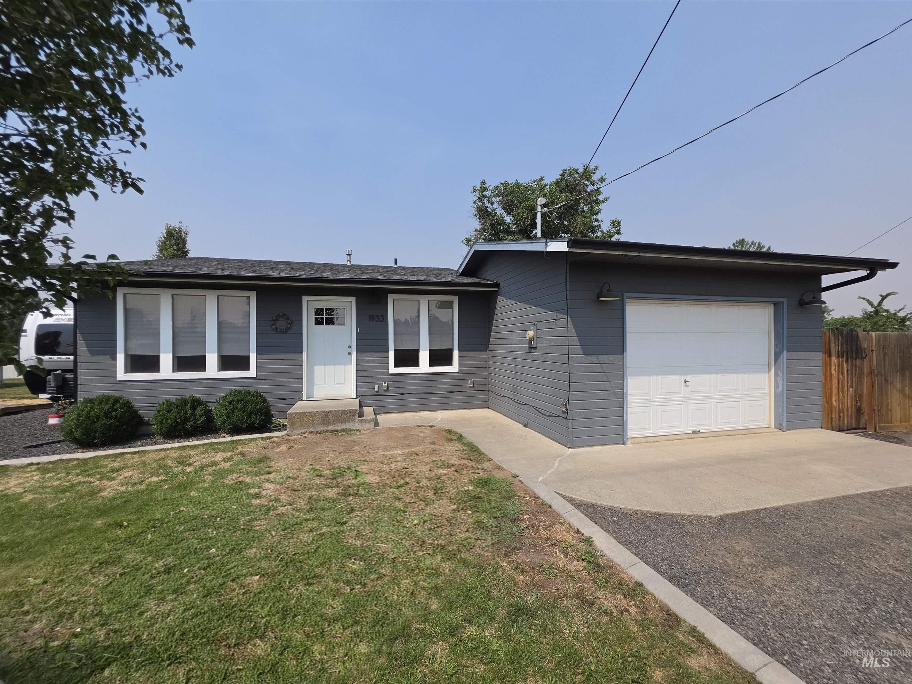 1933 Grelle Ave., Lewiston, Idaho 83501, 3 Bedrooms, 1 Bathroom, Residential For Sale, Price $385,000,MLS 98996199