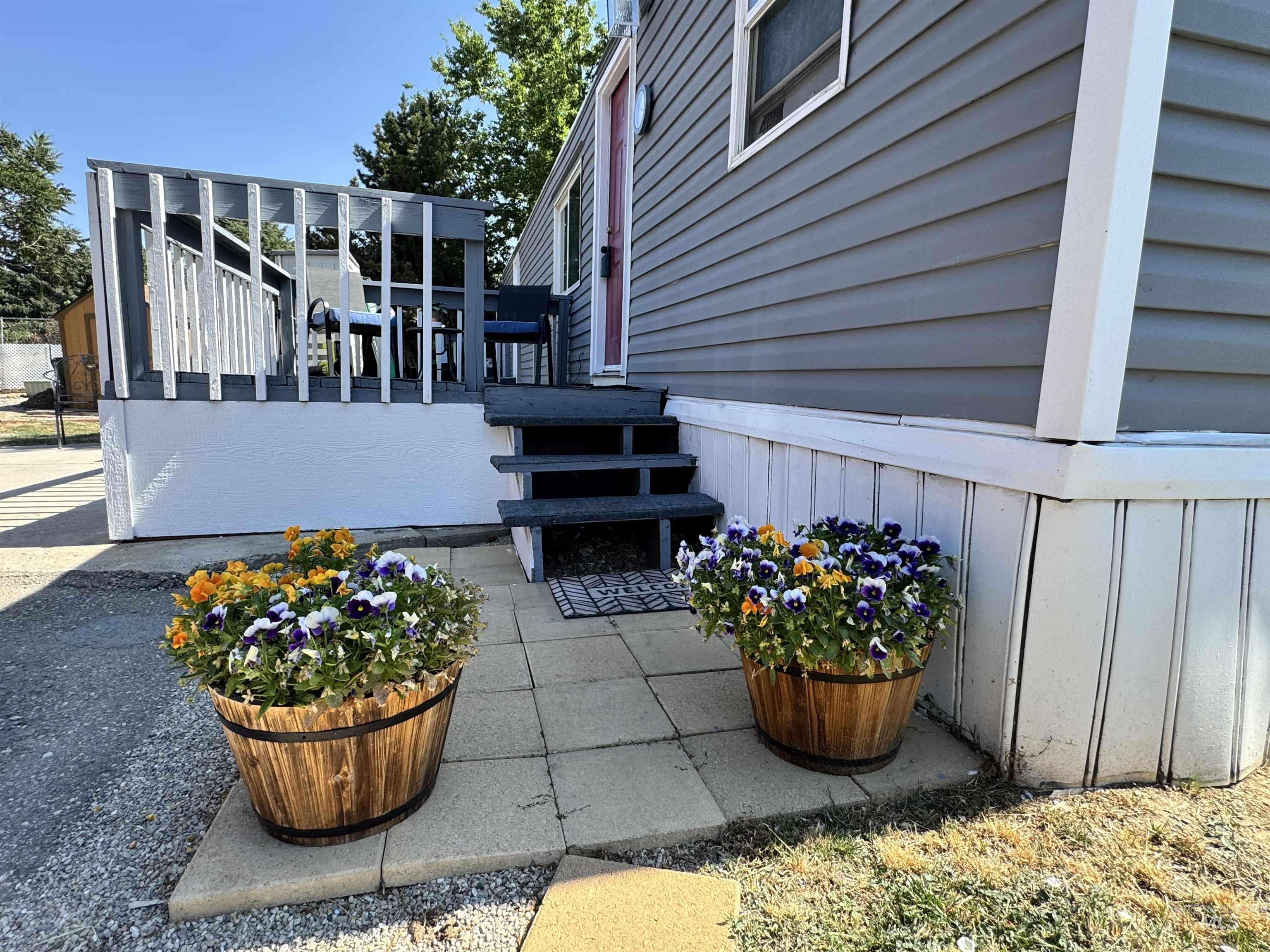 8647 W Antelope Ln., Boise, Idaho 83704, 2 Bedrooms, 1 Bathroom, Residential For Sale, Price $55,000, 98996203