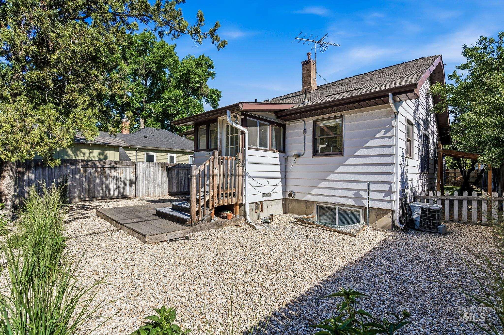 2034 S Broxon, Boise, Idaho 83705, 4 Bedrooms, 2 Bathrooms, Residential Income For Sale, Price $469,900, 98996216