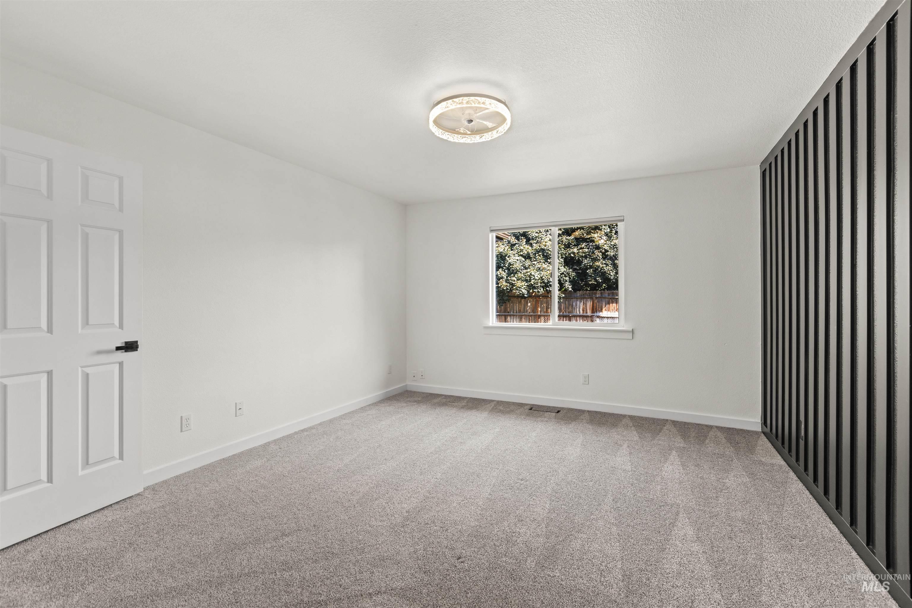 680 W Applegate St, Meridian, Idaho 83642, 4 Bedrooms, 2 Bathrooms, Residential For Sale, Price $514,888,MLS 98996222