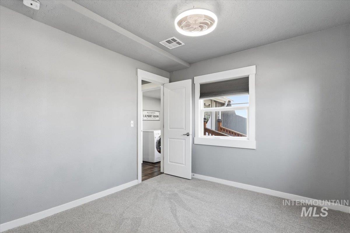 3029 N Maple Grove Rd, Boise, Idaho 83704, 3 Bedrooms, 2 Bathrooms, Residential Income For Sale, Price $499,000, 98996233
