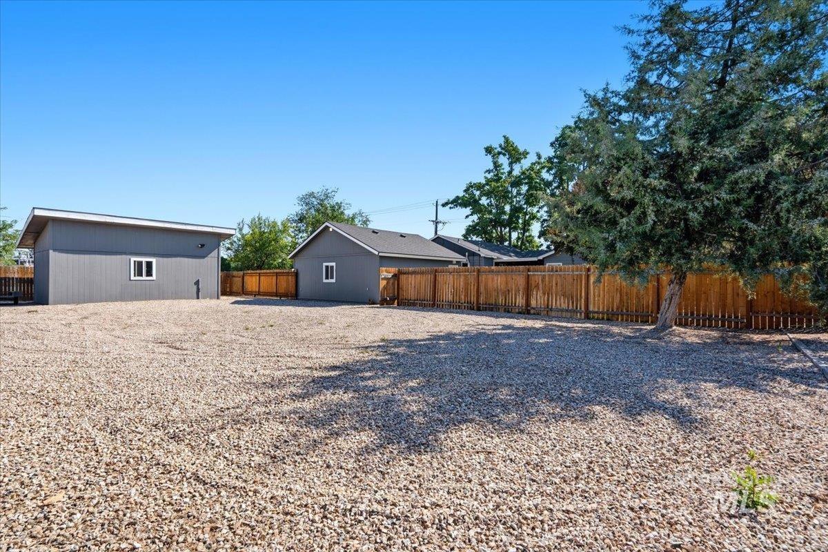 3029 N Maple Grove Rd, Boise, Idaho 83704, 3 Bedrooms, 2 Bathrooms, Residential Income For Sale, Price $499,000, 98996233