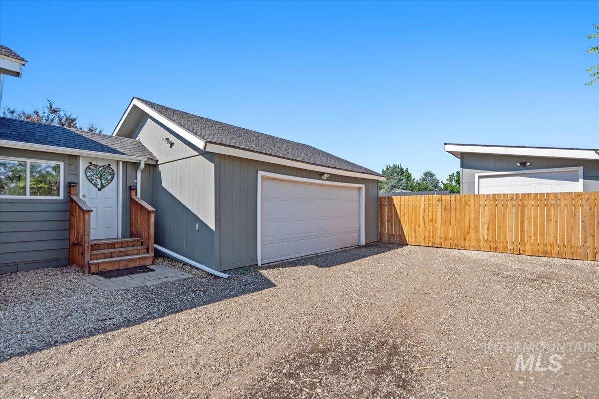 3029 N Maple Grove Rd, Boise, Idaho 83704, 3 Bedrooms, 2 Bathrooms, Residential Income For Sale, Price $499,000, 98996233