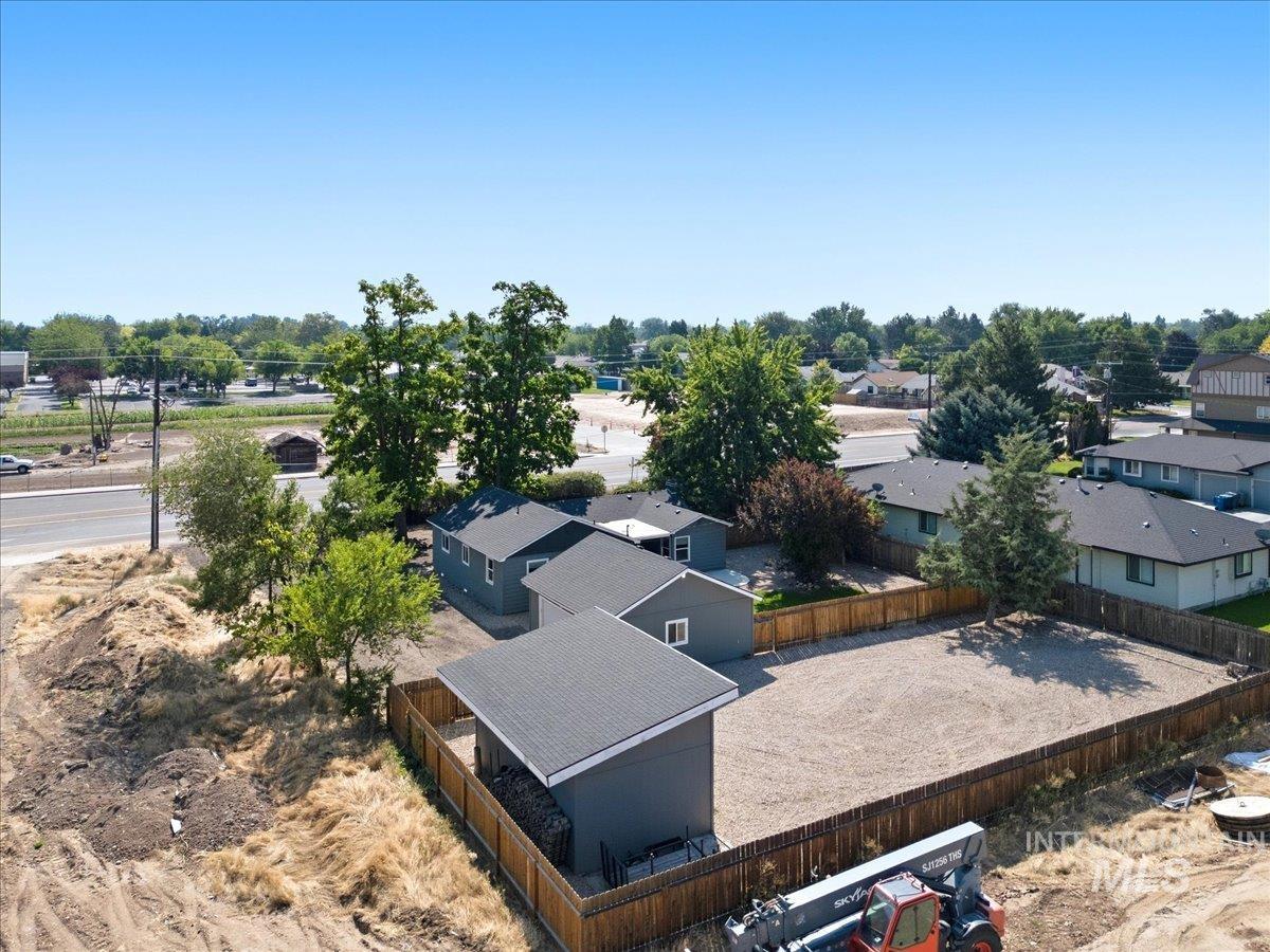 3029 N Maple Grove Rd, Boise, Idaho 83704, 3 Bedrooms, 2 Bathrooms, Residential Income For Sale, Price $499,000, 98996233