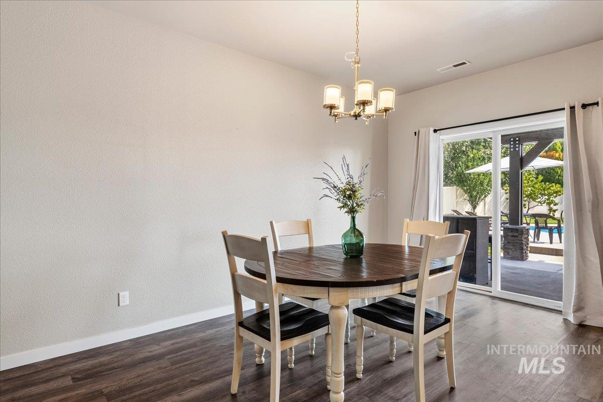 2617 W Snyder St., Meridian, Idaho 83642, 3 Bedrooms, 2.5 Bathrooms, Residential For Sale, Price $582,962,MLS 98996235