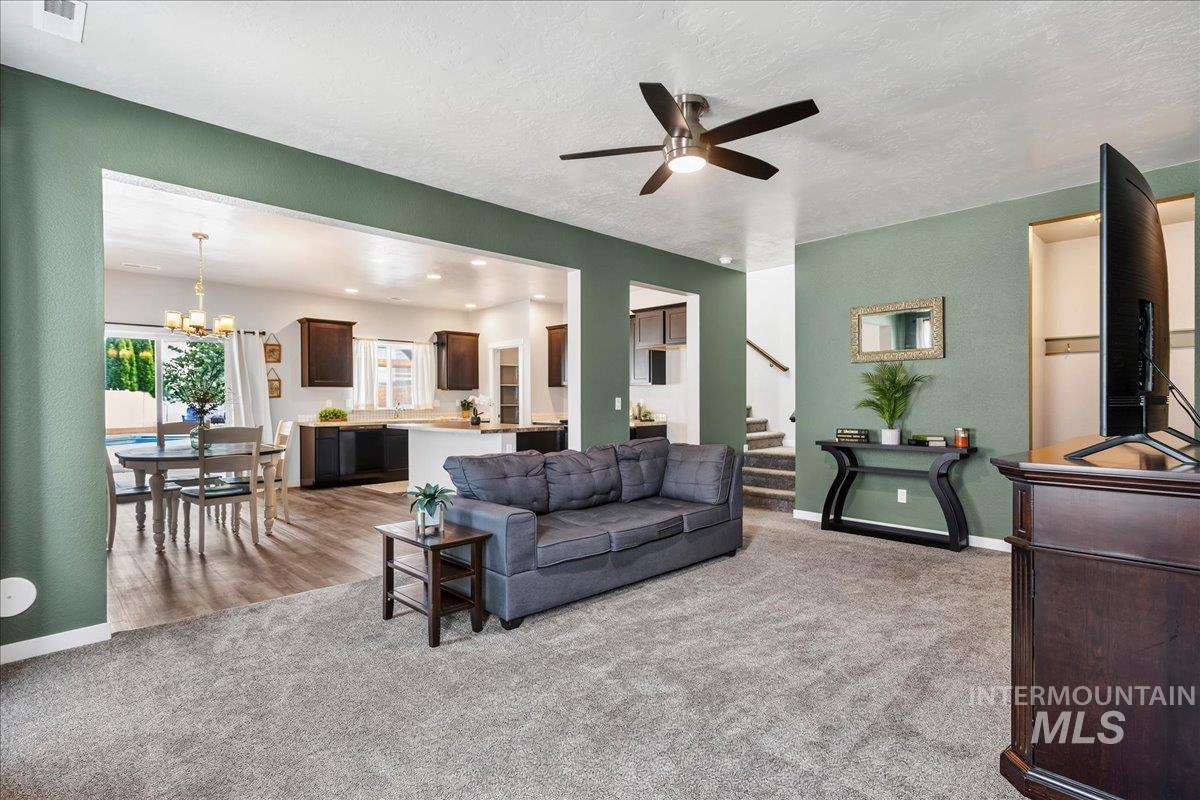 2617 W Snyder St., Meridian, Idaho 83642, 3 Bedrooms, 2.5 Bathrooms, Residential For Sale, Price $582,962,MLS 98996235