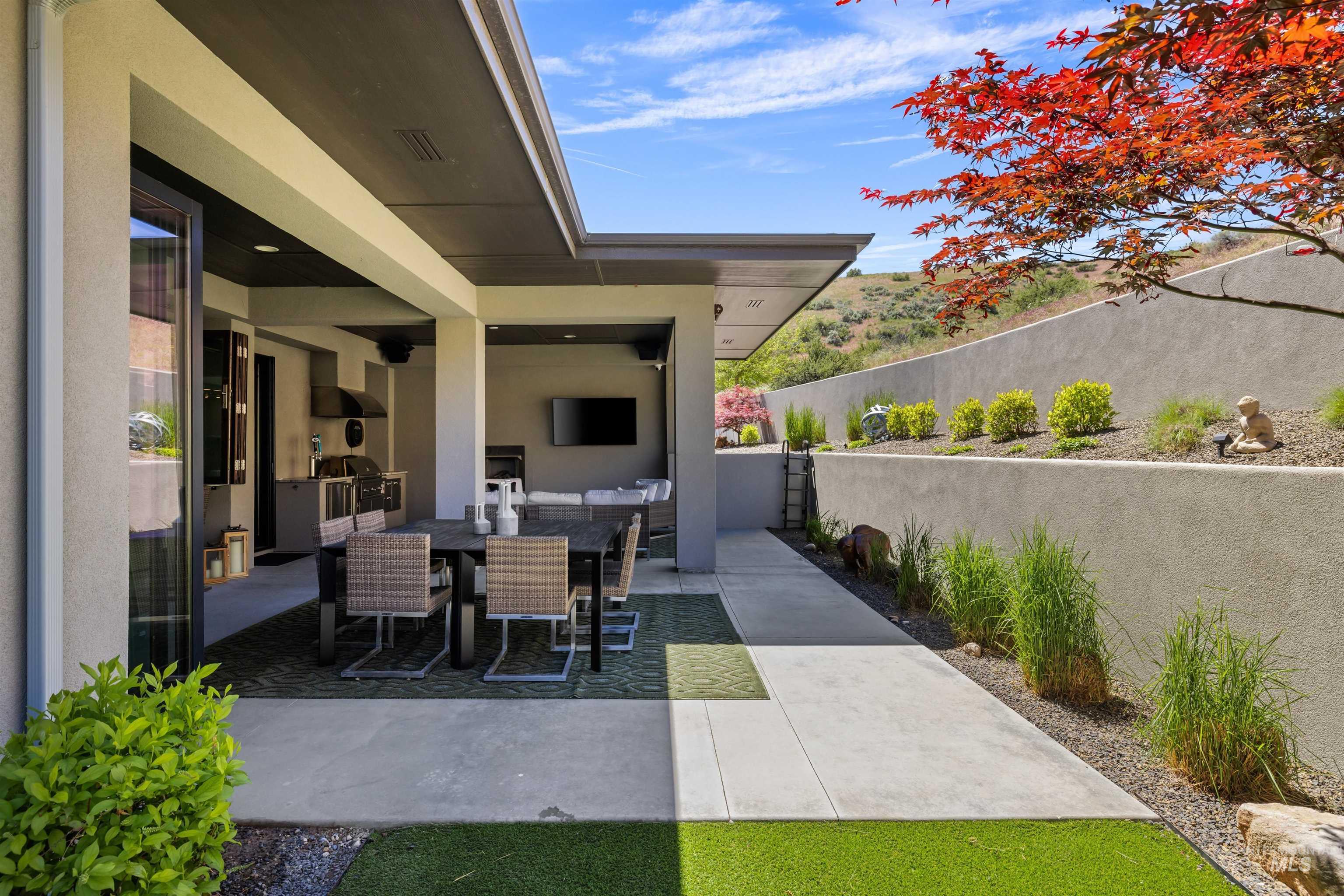 510 W Paso Fino Drive, Boise, Idaho 83702, 6 Bedrooms, 7 Bathrooms, Residential For Sale, Price $2,650,000,MLS 98996236