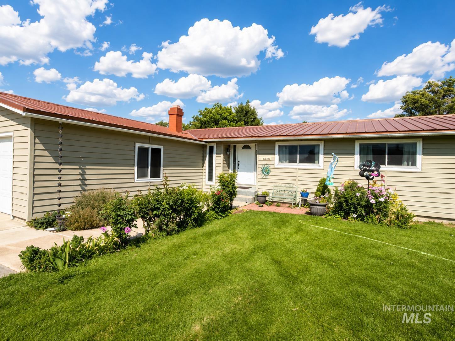 678 N Elmore Ave, Glenns Ferry, Idaho 83623, 4 Bedrooms, 2 Bathrooms, Residential For Sale, Price $599,000,MLS 98996247